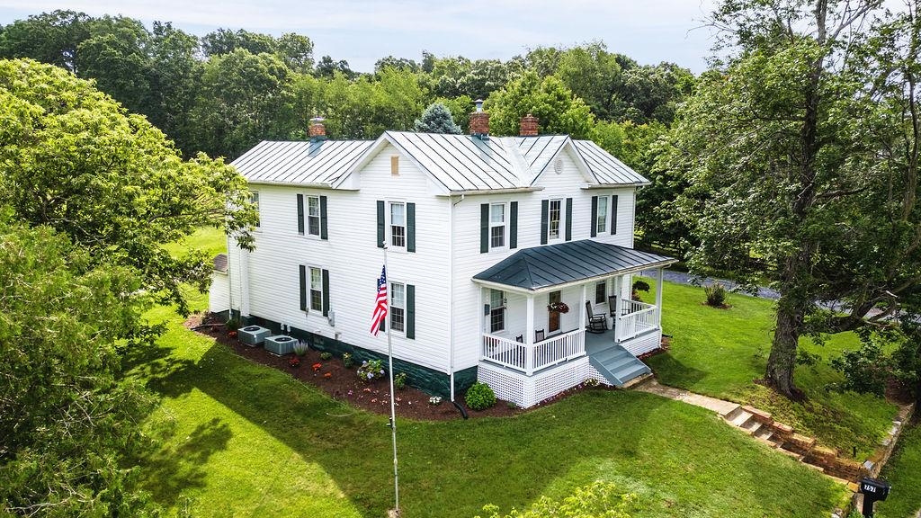 757 ENTRY SCHOOL RD, WAYNESBORO, Virginia 22980, 4 Bedrooms Bedrooms, ,2 BathroomsBathrooms,Residential,757 ENTRY SCHOOL RD,665941 MLS # 665941