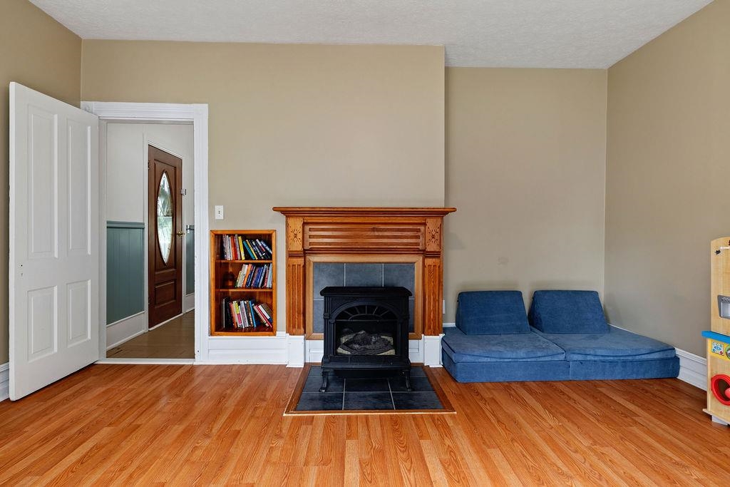 757 ENTRY SCHOOL RD, WAYNESBORO, Virginia 22980, 4 Bedrooms Bedrooms, ,2 BathroomsBathrooms,Residential,757 ENTRY SCHOOL RD,665941 MLS # 665941