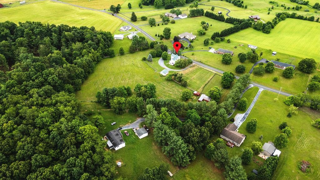 757 ENTRY SCHOOL RD, WAYNESBORO, Virginia 22980, 4 Bedrooms Bedrooms, ,2 BathroomsBathrooms,Residential,757 ENTRY SCHOOL RD,665941 MLS # 665941