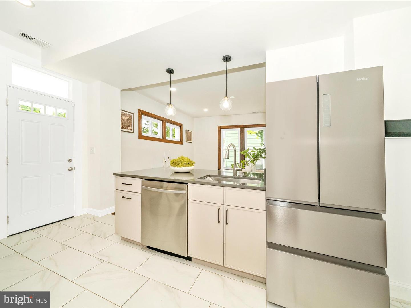 3003 20TH ST NE, WASHINGTON, District Of Columbia 20018, 4 Bedrooms Bedrooms, ,3 BathroomsBathrooms,Residential,For sale,3003 20TH ST NE,DCDC2208004 MLS # DCDC2208004
