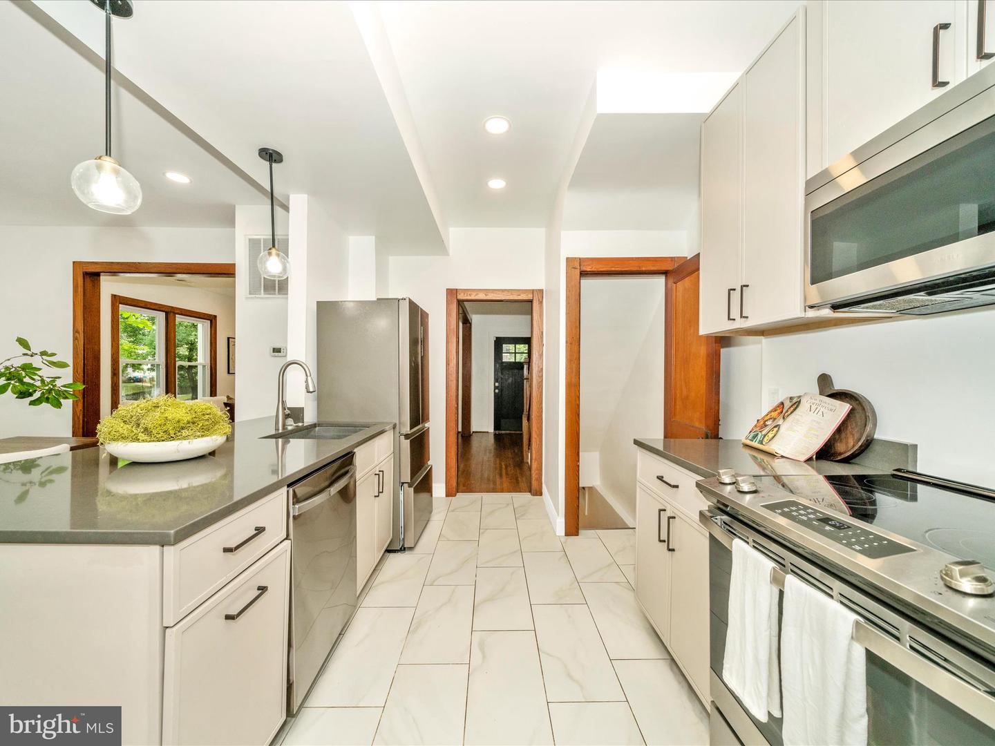 3003 20TH ST NE, WASHINGTON, District Of Columbia 20018, 4 Bedrooms Bedrooms, ,3 BathroomsBathrooms,Residential,For sale,3003 20TH ST NE,DCDC2208004 MLS # DCDC2208004