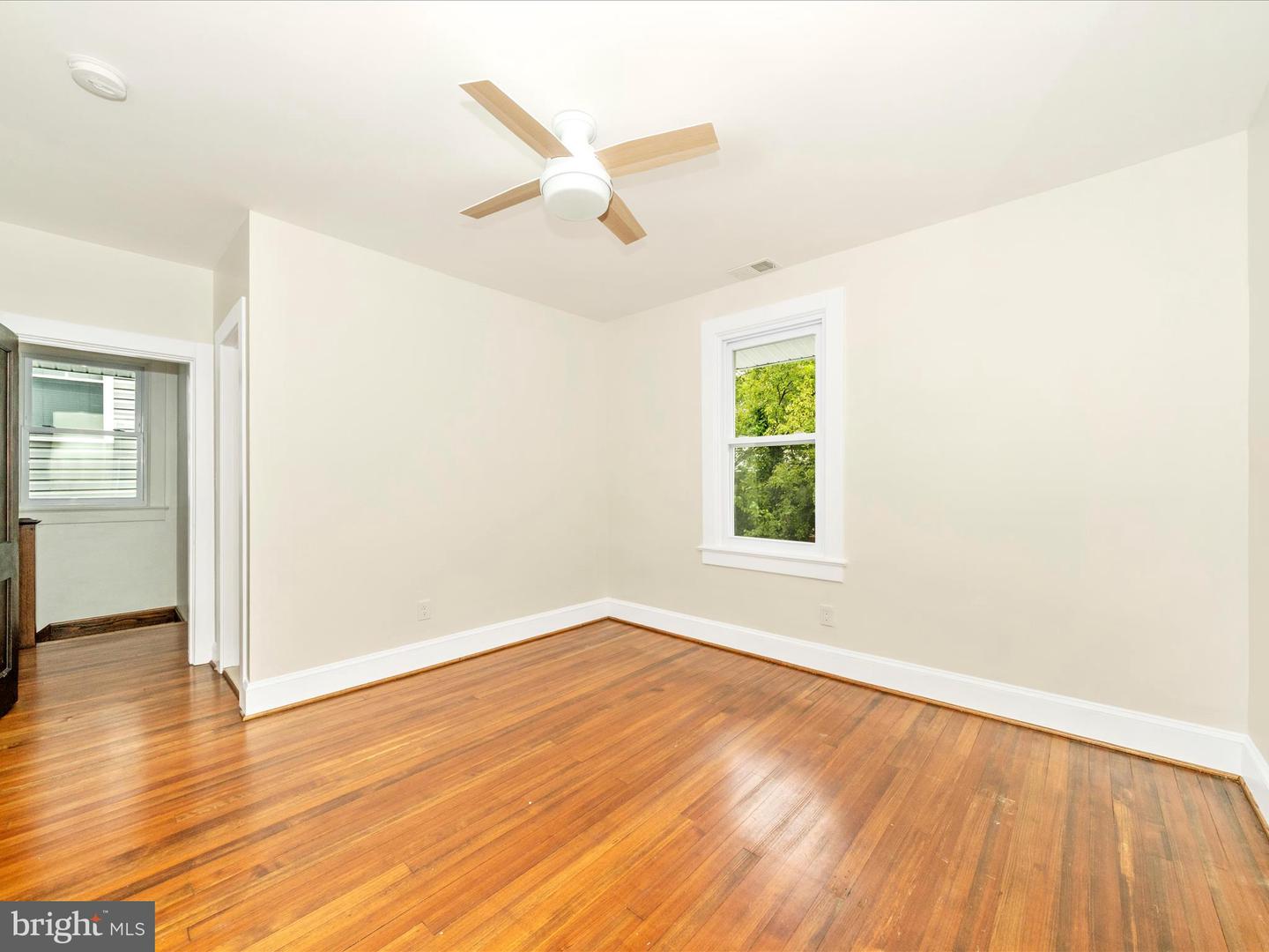3003 20TH ST NE, WASHINGTON, District Of Columbia 20018, 4 Bedrooms Bedrooms, ,3 BathroomsBathrooms,Residential,For sale,3003 20TH ST NE,DCDC2208004 MLS # DCDC2208004