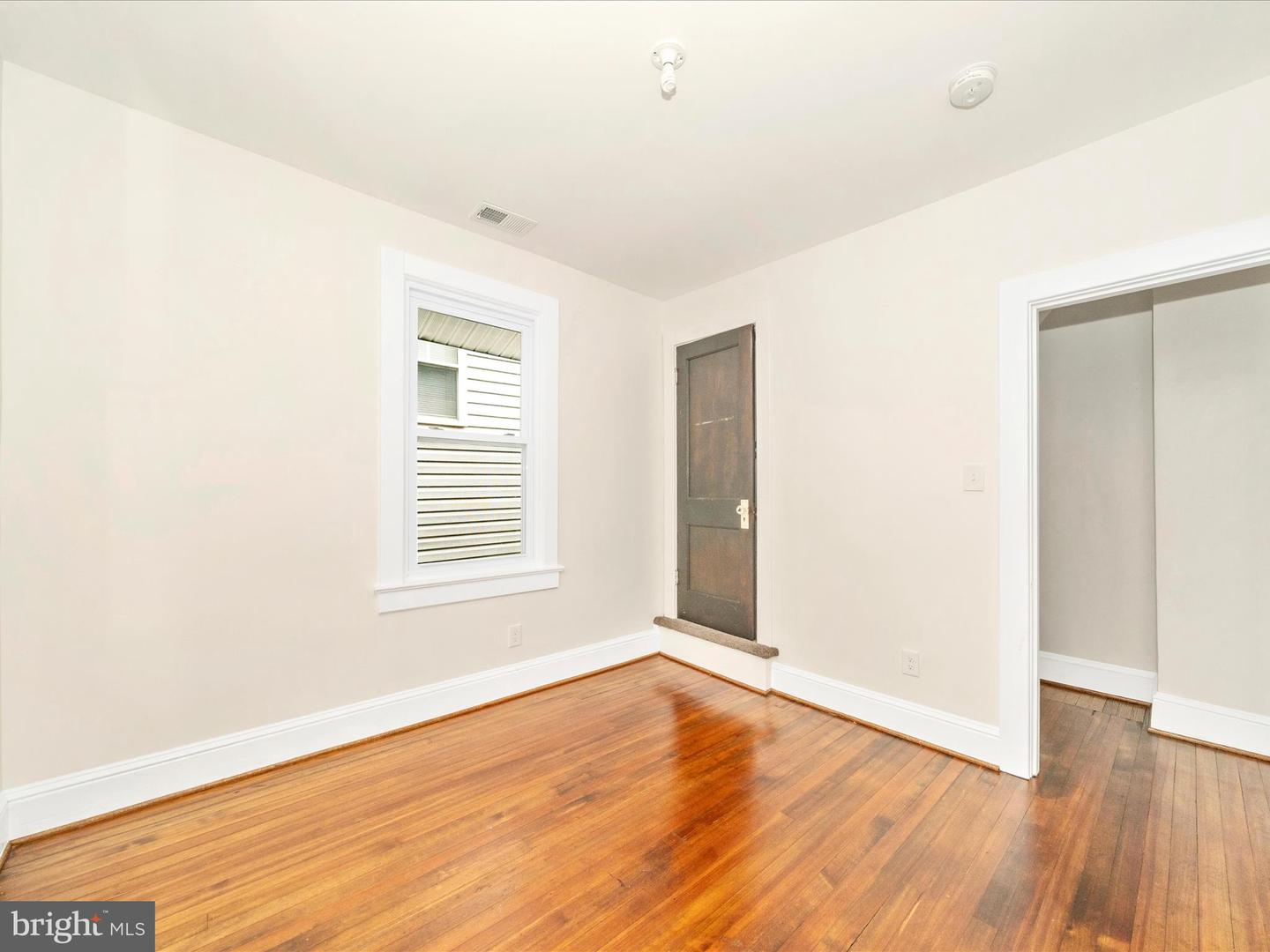 3003 20TH ST NE, WASHINGTON, District Of Columbia 20018, 4 Bedrooms Bedrooms, ,3 BathroomsBathrooms,Residential,For sale,3003 20TH ST NE,DCDC2208004 MLS # DCDC2208004