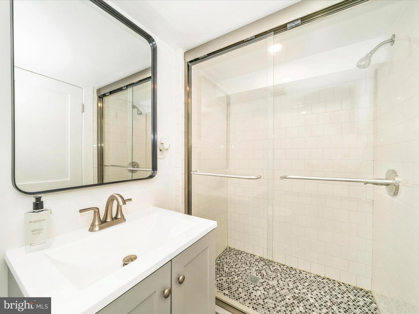 3003 20TH ST NE, WASHINGTON, District Of Columbia 20018, 4 Bedrooms Bedrooms, ,3 BathroomsBathrooms,Residential,For sale,3003 20TH ST NE,DCDC2208004 MLS # DCDC2208004