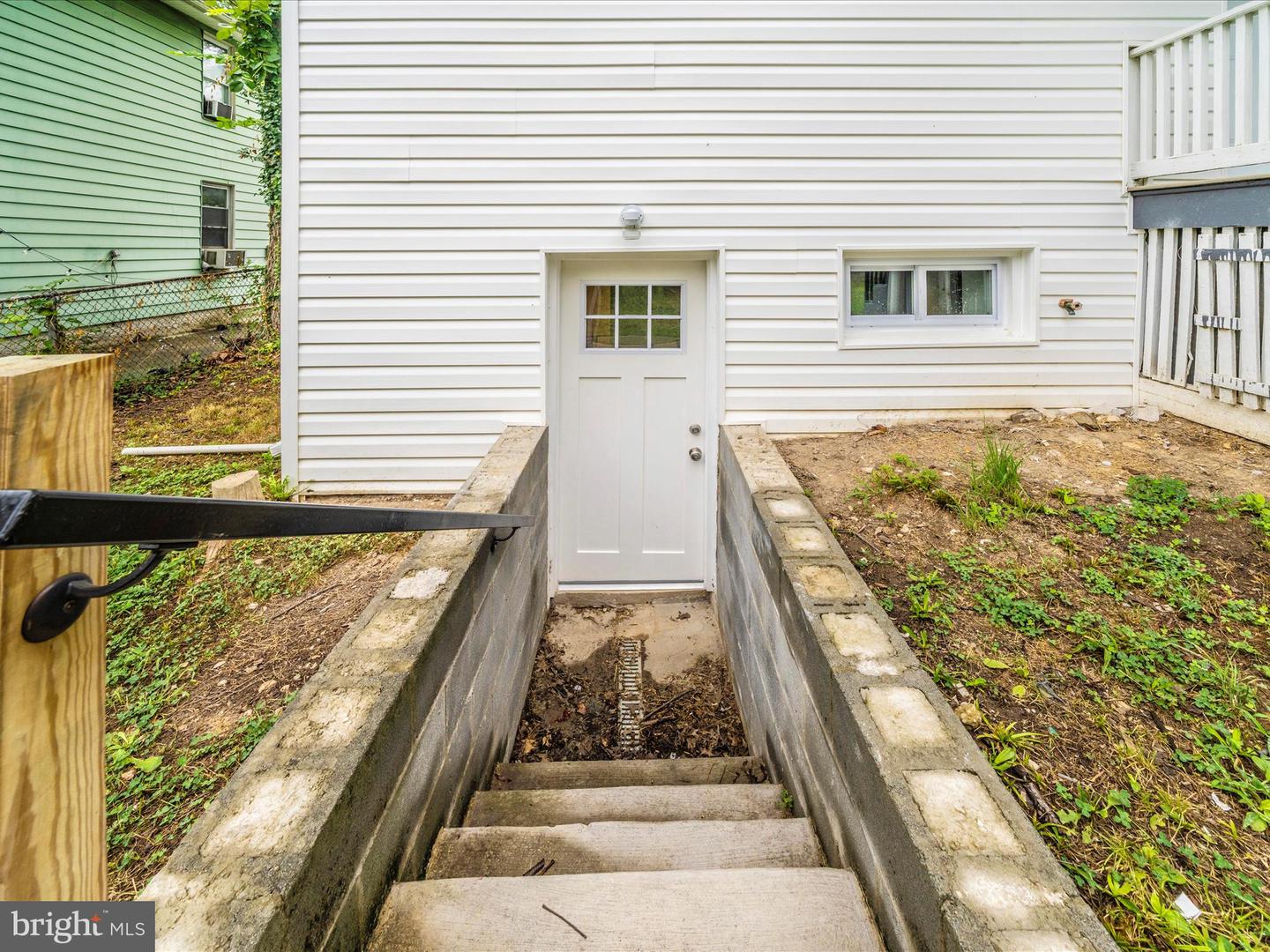 3003 20TH ST NE, WASHINGTON, District Of Columbia 20018, 4 Bedrooms Bedrooms, ,3 BathroomsBathrooms,Residential,For sale,3003 20TH ST NE,DCDC2208004 MLS # DCDC2208004