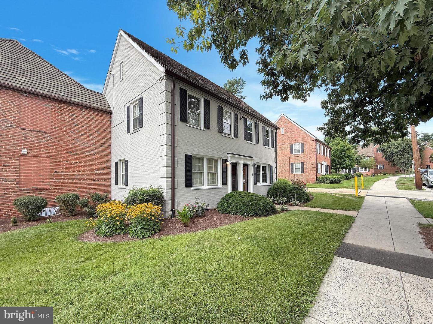 2103 FORT DAVIS ST SE #A, WASHINGTON, District Of Columbia 20020, 2 Bedrooms Bedrooms, ,1 BathroomBathrooms,Residential,For sale,2103 FORT DAVIS ST SE #A,DCDC2208902 MLS # DCDC2208902