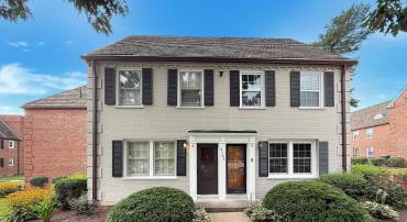 2103 FORT DAVIS ST SE #A, WASHINGTON, District Of Columbia 20020, 2 Bedrooms Bedrooms, ,1 BathroomBathrooms,Residential,For sale,2103 FORT DAVIS ST SE #A,DCDC2208902 MLS # DCDC2208902