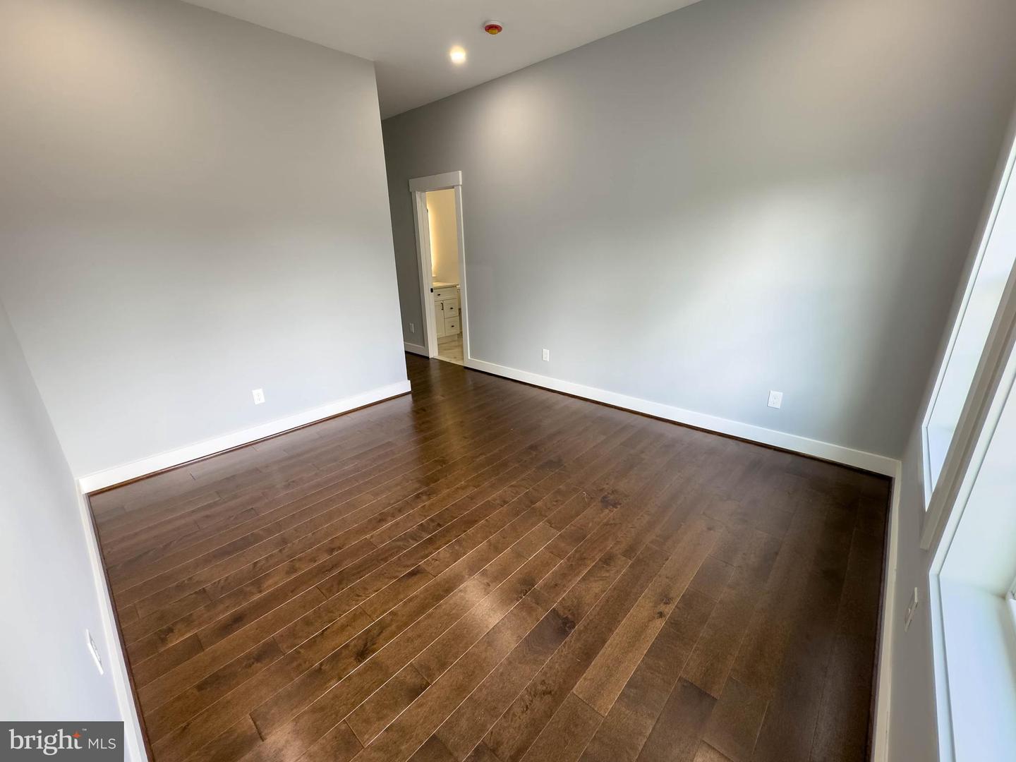 8018 LELAND RD, MANASSAS, Virginia 20111, 4 Bedrooms Bedrooms, ,4 BathroomsBathrooms,Residential,For sale,8018 LELAND RD,VAPW2098742 MLS # VAPW2098742