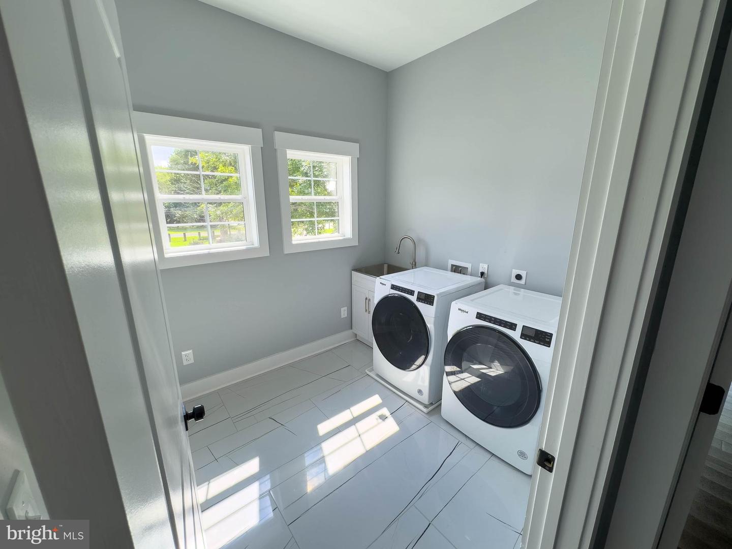 8018 LELAND RD, MANASSAS, Virginia 20111, 4 Bedrooms Bedrooms, ,4 BathroomsBathrooms,Residential,For sale,8018 LELAND RD,VAPW2098742 MLS # VAPW2098742
