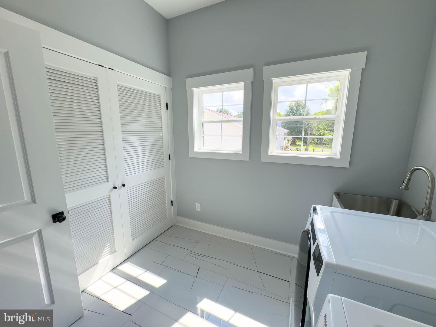 8018 LELAND RD, MANASSAS, Virginia 20111, 4 Bedrooms Bedrooms, ,4 BathroomsBathrooms,Residential,For sale,8018 LELAND RD,VAPW2098742 MLS # VAPW2098742