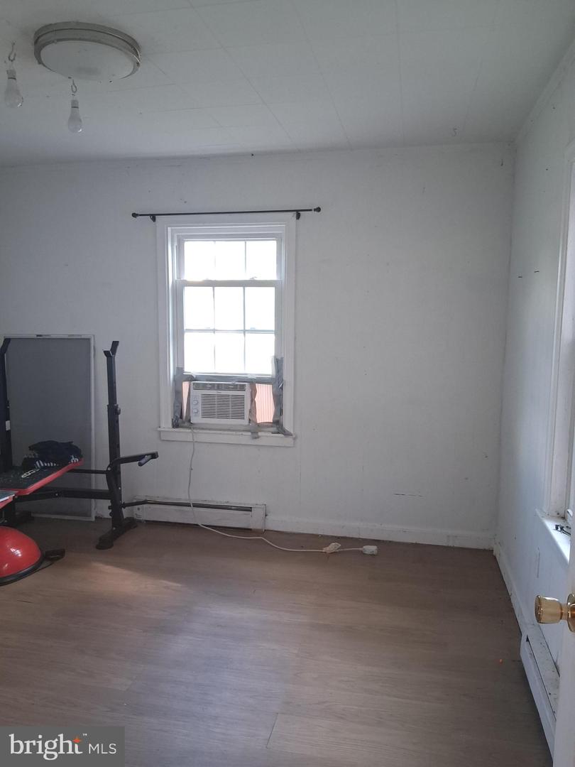 1597 FAIRFAX PIKE, STEPHENS CITY, Virginia 22655, 3 Bedrooms Bedrooms, ,1 BathroomBathrooms,Residential,For sale,1597 FAIRFAX PIKE,VAFV2035542 MLS # VAFV2035542 1597 FAIRFAX PIKE, STEPHENS CITY, Virginia 22655, 3 Bedrooms Bedrooms, ,1 BathroomBathrooms,Residential,For sale,1597 FAIRFAX PIKE,VAFV2035542 MLS # VAFV2035542