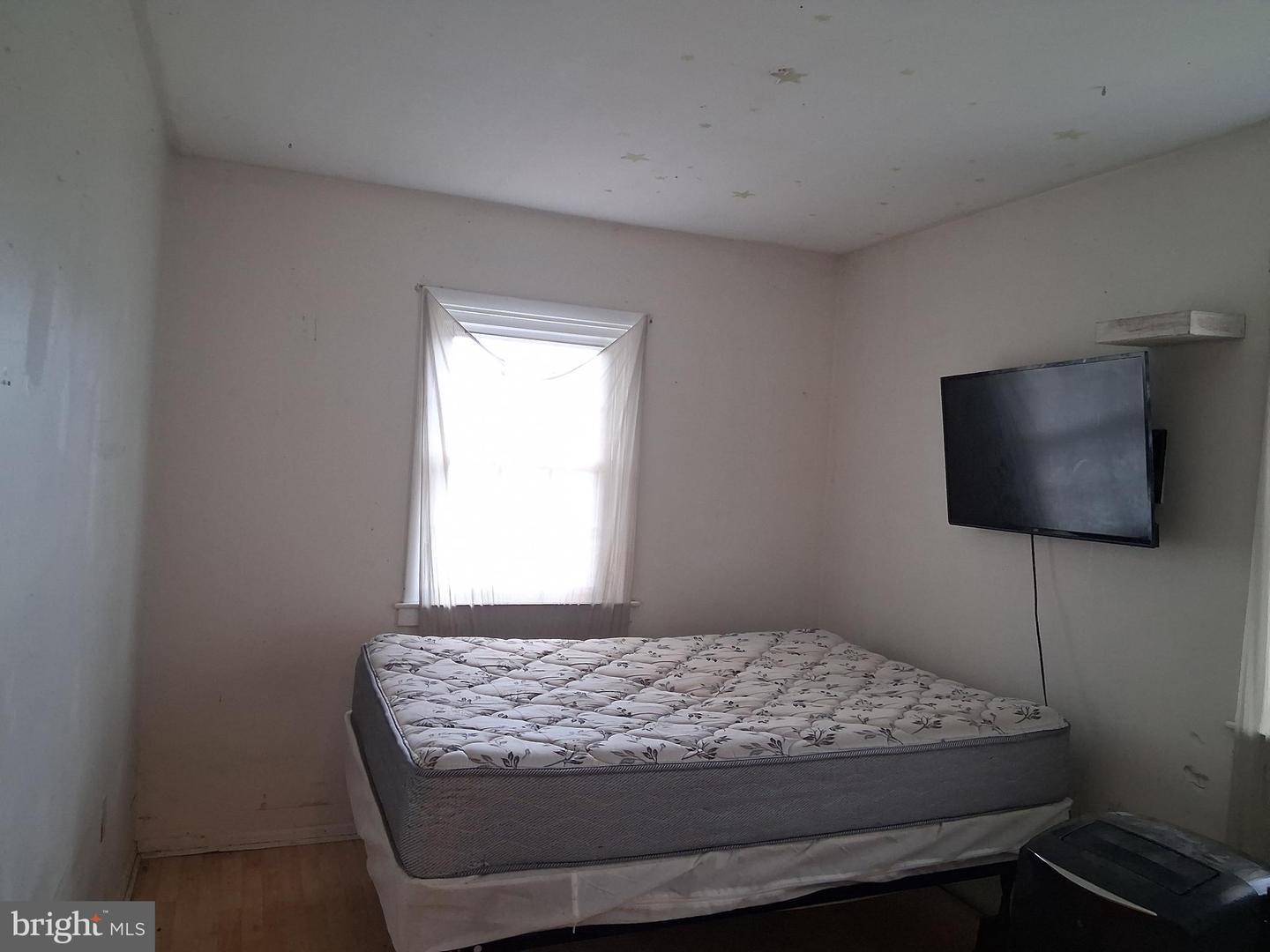 1597 FAIRFAX PIKE, STEPHENS CITY, Virginia 22655, 3 Bedrooms Bedrooms, ,1 BathroomBathrooms,Residential,For sale,1597 FAIRFAX PIKE,VAFV2035542 MLS # VAFV2035542 1597 FAIRFAX PIKE, STEPHENS CITY, Virginia 22655, 3 Bedrooms Bedrooms, ,1 BathroomBathrooms,Residential,For sale,1597 FAIRFAX PIKE,VAFV2035542 MLS # VAFV2035542