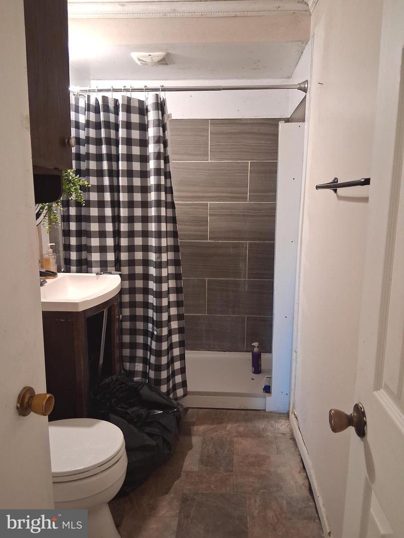 1597 FAIRFAX PIKE, STEPHENS CITY, Virginia 22655, 3 Bedrooms Bedrooms, ,1 BathroomBathrooms,Residential,For sale,1597 FAIRFAX PIKE,VAFV2035542 MLS # VAFV2035542 1597 FAIRFAX PIKE, STEPHENS CITY, Virginia 22655, 3 Bedrooms Bedrooms, ,1 BathroomBathrooms,Residential,For sale,1597 FAIRFAX PIKE,VAFV2035542 MLS # VAFV2035542