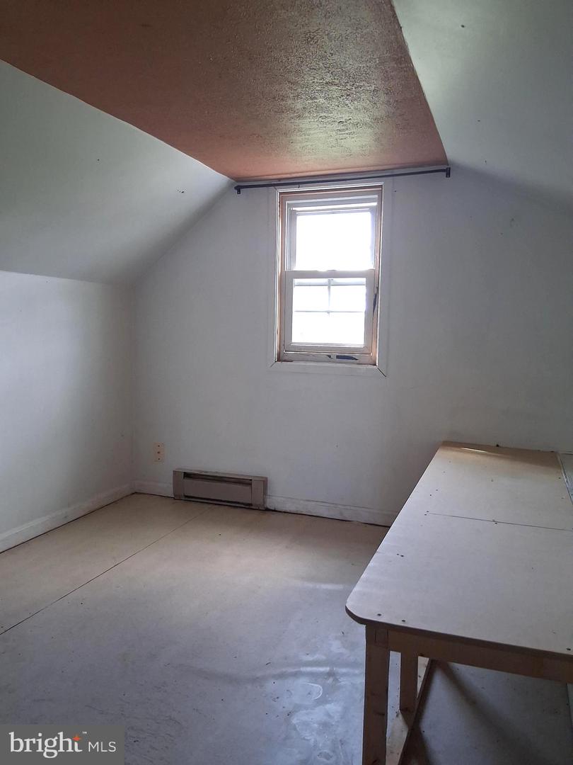 1597 FAIRFAX PIKE, STEPHENS CITY, Virginia 22655, 3 Bedrooms Bedrooms, ,1 BathroomBathrooms,Residential,For sale,1597 FAIRFAX PIKE,VAFV2035542 MLS # VAFV2035542 1597 FAIRFAX PIKE, STEPHENS CITY, Virginia 22655, 3 Bedrooms Bedrooms, ,1 BathroomBathrooms,Residential,For sale,1597 FAIRFAX PIKE,VAFV2035542 MLS # VAFV2035542