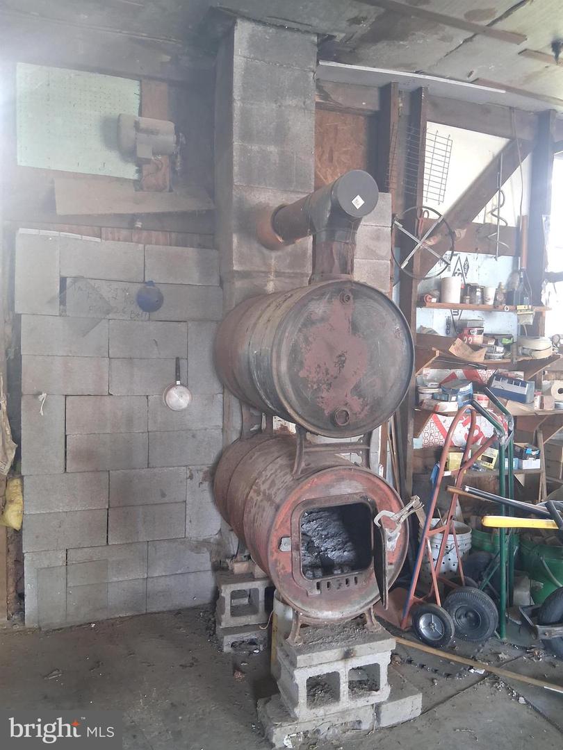 1597 FAIRFAX PIKE, STEPHENS CITY, Virginia 22655, 3 Bedrooms Bedrooms, ,1 BathroomBathrooms,Residential,For sale,1597 FAIRFAX PIKE,VAFV2035542 MLS # VAFV2035542 1597 FAIRFAX PIKE, STEPHENS CITY, Virginia 22655, 3 Bedrooms Bedrooms, ,1 BathroomBathrooms,Residential,For sale,1597 FAIRFAX PIKE,VAFV2035542 MLS # VAFV2035542