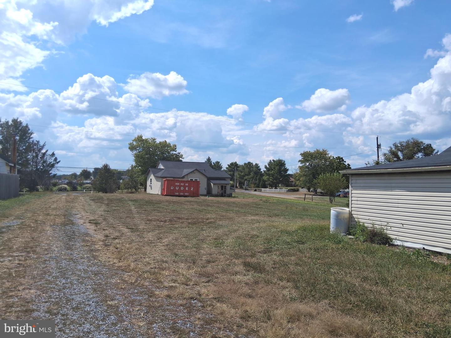 1597 FAIRFAX PIKE, STEPHENS CITY, Virginia 22655, 3 Bedrooms Bedrooms, ,1 BathroomBathrooms,Residential,For sale,1597 FAIRFAX PIKE,VAFV2035542 MLS # VAFV2035542 1597 FAIRFAX PIKE, STEPHENS CITY, Virginia 22655, 3 Bedrooms Bedrooms, ,1 BathroomBathrooms,Residential,For sale,1597 FAIRFAX PIKE,VAFV2035542 MLS # VAFV2035542