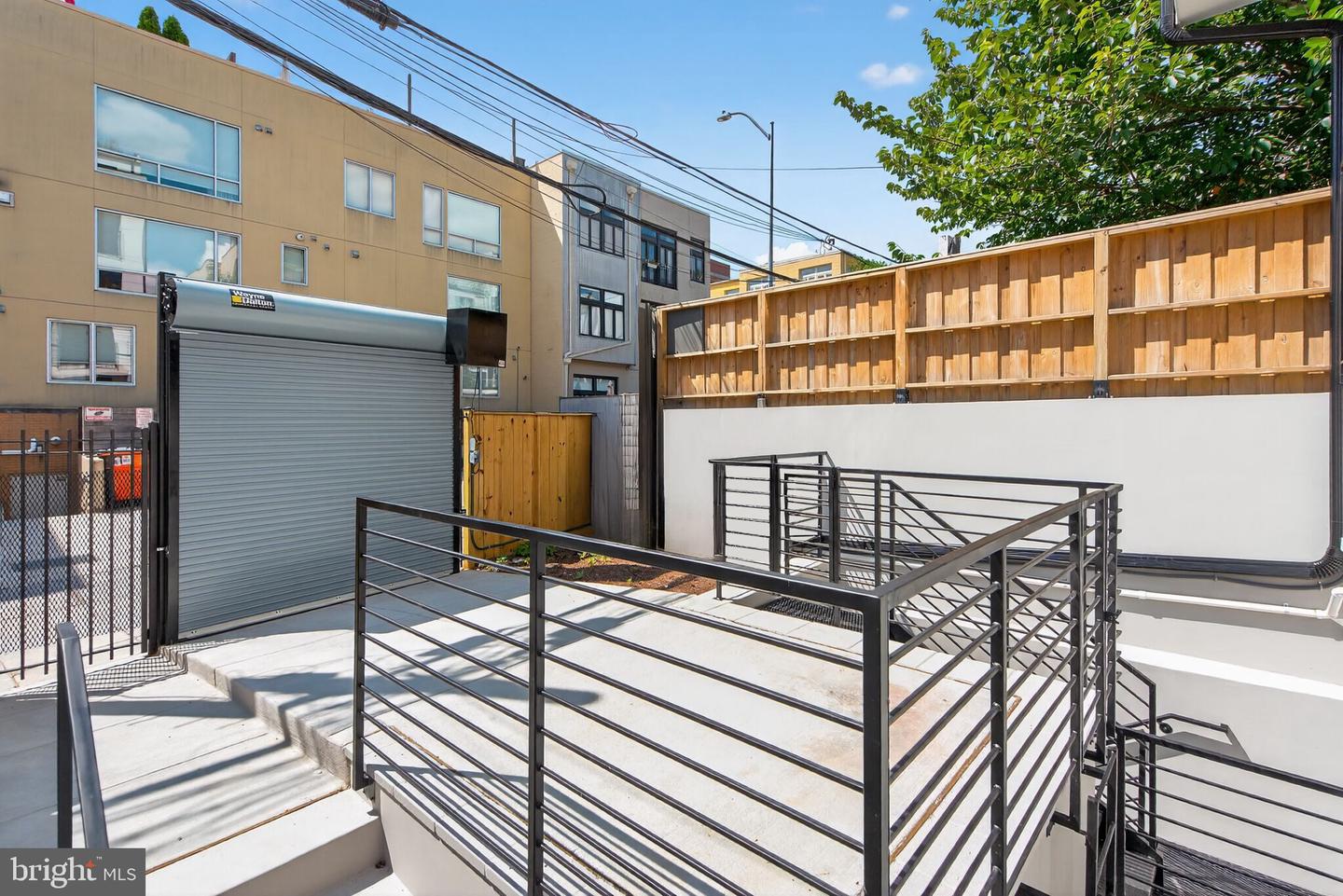 2440 ONTARIO RD NW #6, WASHINGTON, District Of Columbia 20009, 2 Bedrooms Bedrooms, ,2 BathroomsBathrooms,Residential,For sale,2440 ONTARIO RD NW #6,DCDC2211692 MLS # DCDC2211692