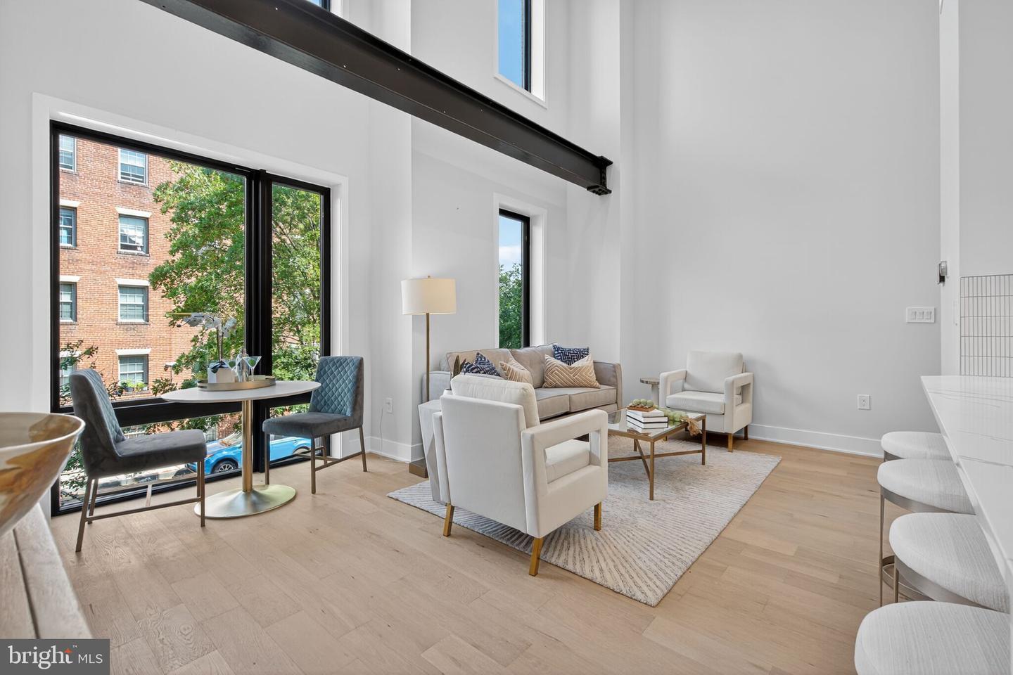 2440 ONTARIO RD NW #6, WASHINGTON, District Of Columbia 20009, 2 Bedrooms Bedrooms, ,2 BathroomsBathrooms,Residential,For sale,2440 ONTARIO RD NW #6,DCDC2211692 MLS # DCDC2211692