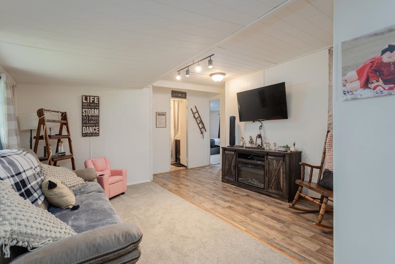 411 FOURTH ST, LURAY, Virginia 22835, 3 Bedrooms Bedrooms, ,1 BathroomBathrooms,Residential,411 FOURTH ST,668158 MLS # 668158