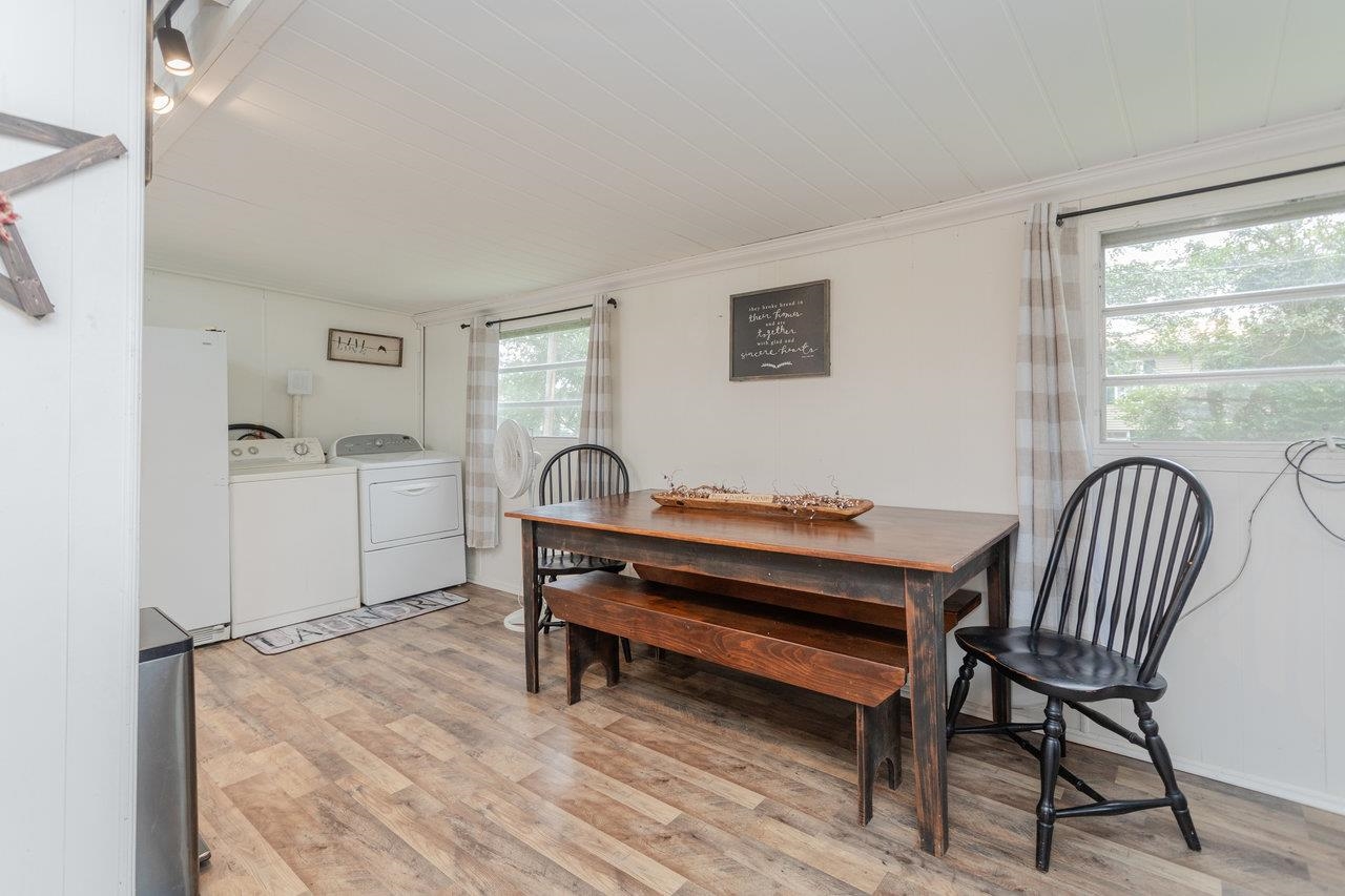 411 FOURTH ST, LURAY, Virginia 22835, 3 Bedrooms Bedrooms, ,1 BathroomBathrooms,Residential,411 FOURTH ST,668158 MLS # 668158