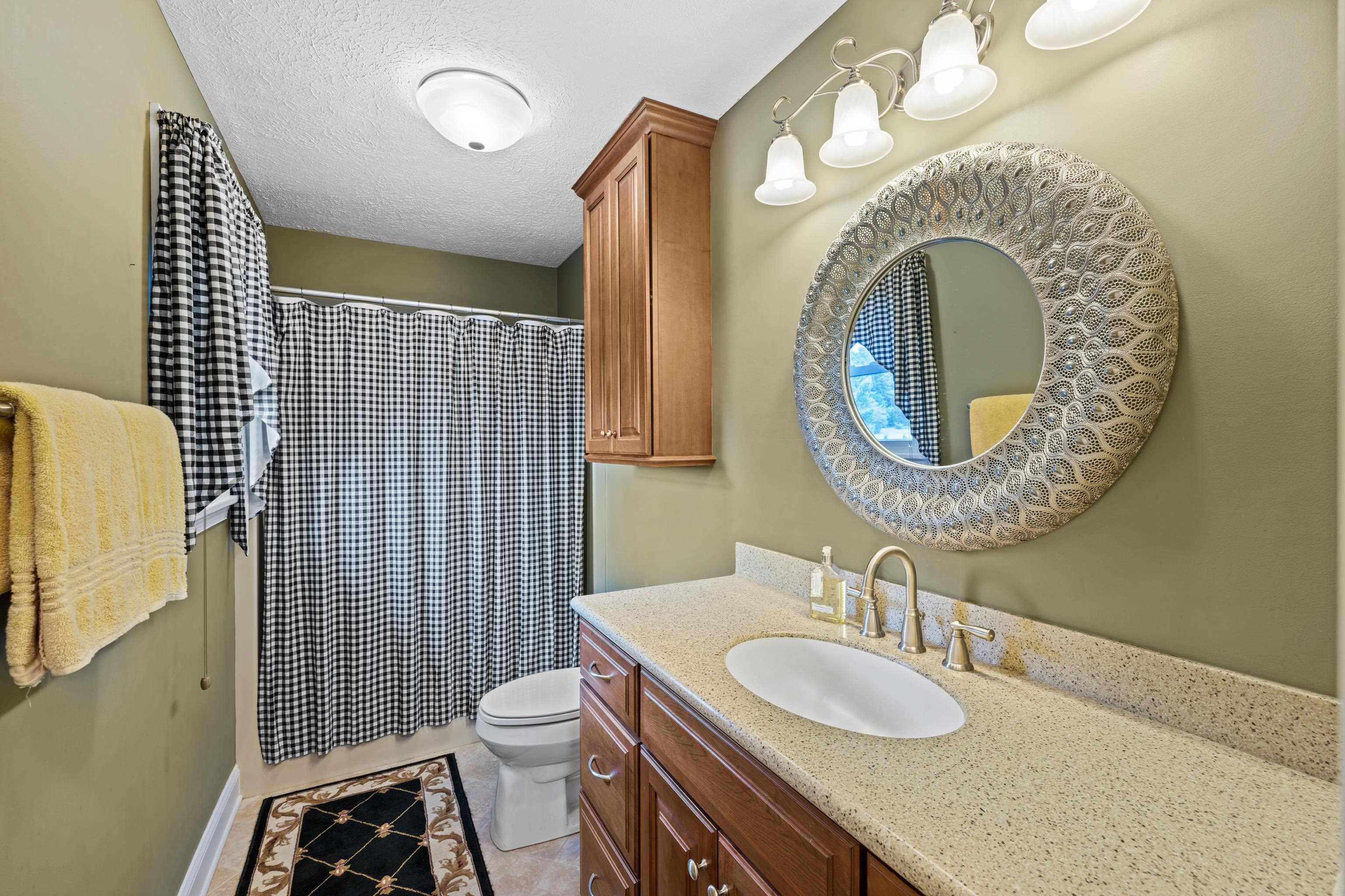 125 WARREN OAKS LN, WAYNESBORO, Virginia 22980, 3 Bedrooms Bedrooms, ,3 BathroomsBathrooms,Residential,125 WARREN OAKS LN,668164 MLS # 668164