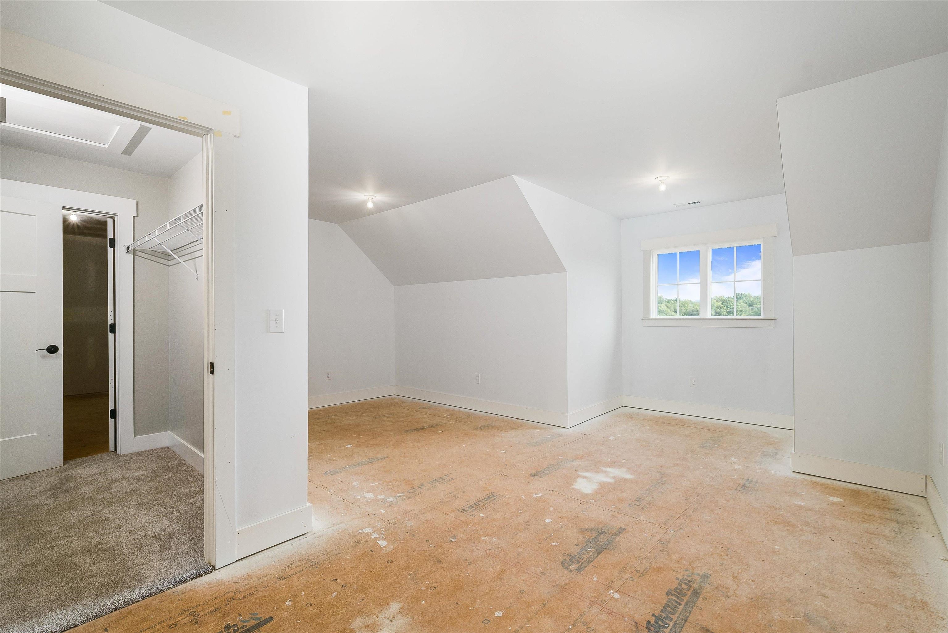 26 KILEY LN, STUARTS DRAFT, Virginia 24477, 3 Bedrooms Bedrooms, ,2 BathroomsBathrooms,Residential,26 KILEY LN,668168 MLS # 668168