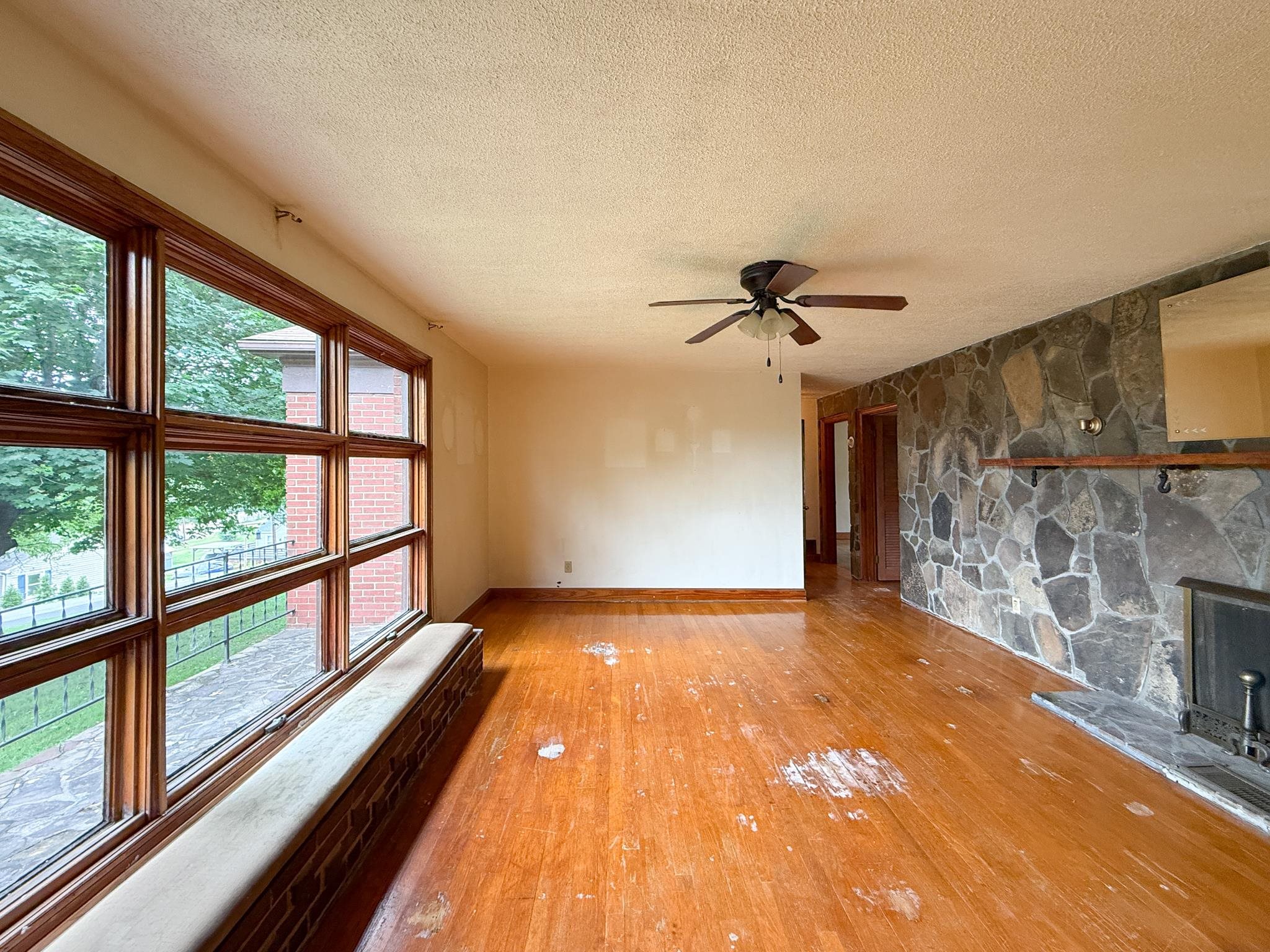 1717 FIRST ST, STAUNTON, Virginia 24401, 3 Bedrooms Bedrooms, ,2 BathroomsBathrooms,Residential,1717 FIRST ST,668174 MLS # 668174