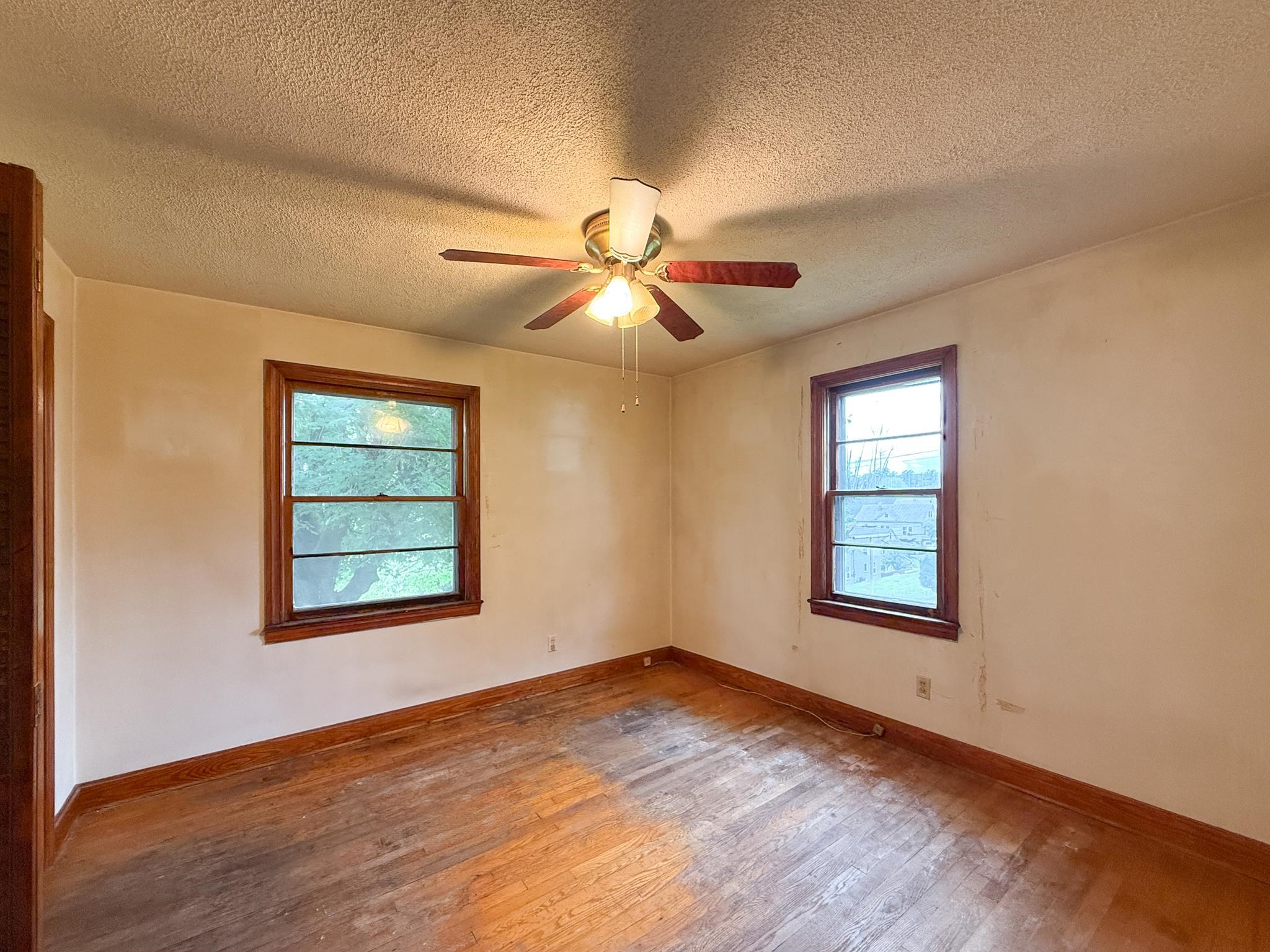 1717 FIRST ST, STAUNTON, Virginia 24401, 3 Bedrooms Bedrooms, ,2 BathroomsBathrooms,Residential,1717 FIRST ST,668174 MLS # 668174