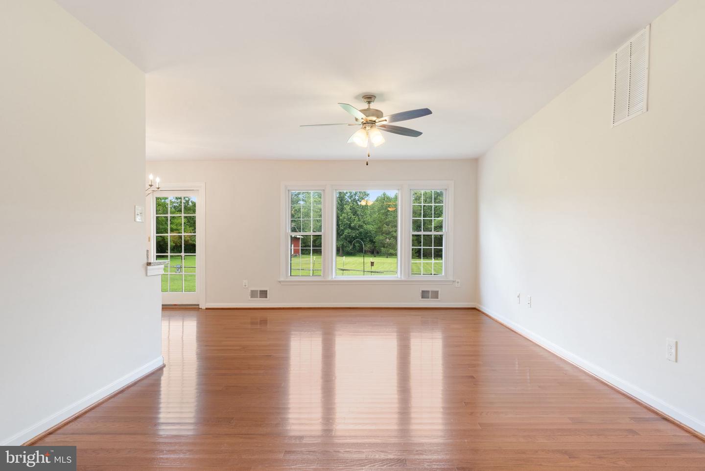 14010 FITZWATER DR, NOKESVILLE, Virginia 20181, 5 Bedrooms Bedrooms, ,3 BathroomsBathrooms,Residential,For sale,14010 FITZWATER DR,VAPW2099904 MLS # VAPW2099904