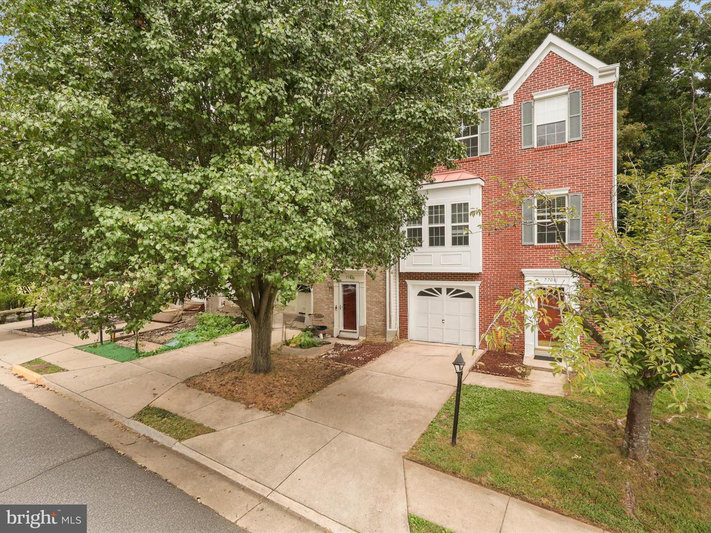 7700 SHADOWCREEK TER, SPRINGFIELD, Virginia 22153, 3 Bedrooms Bedrooms, ,2 BathroomsBathrooms,Residential,For sale,7700 SHADOWCREEK TER,VAFX2257620 MLS # VAFX2257620