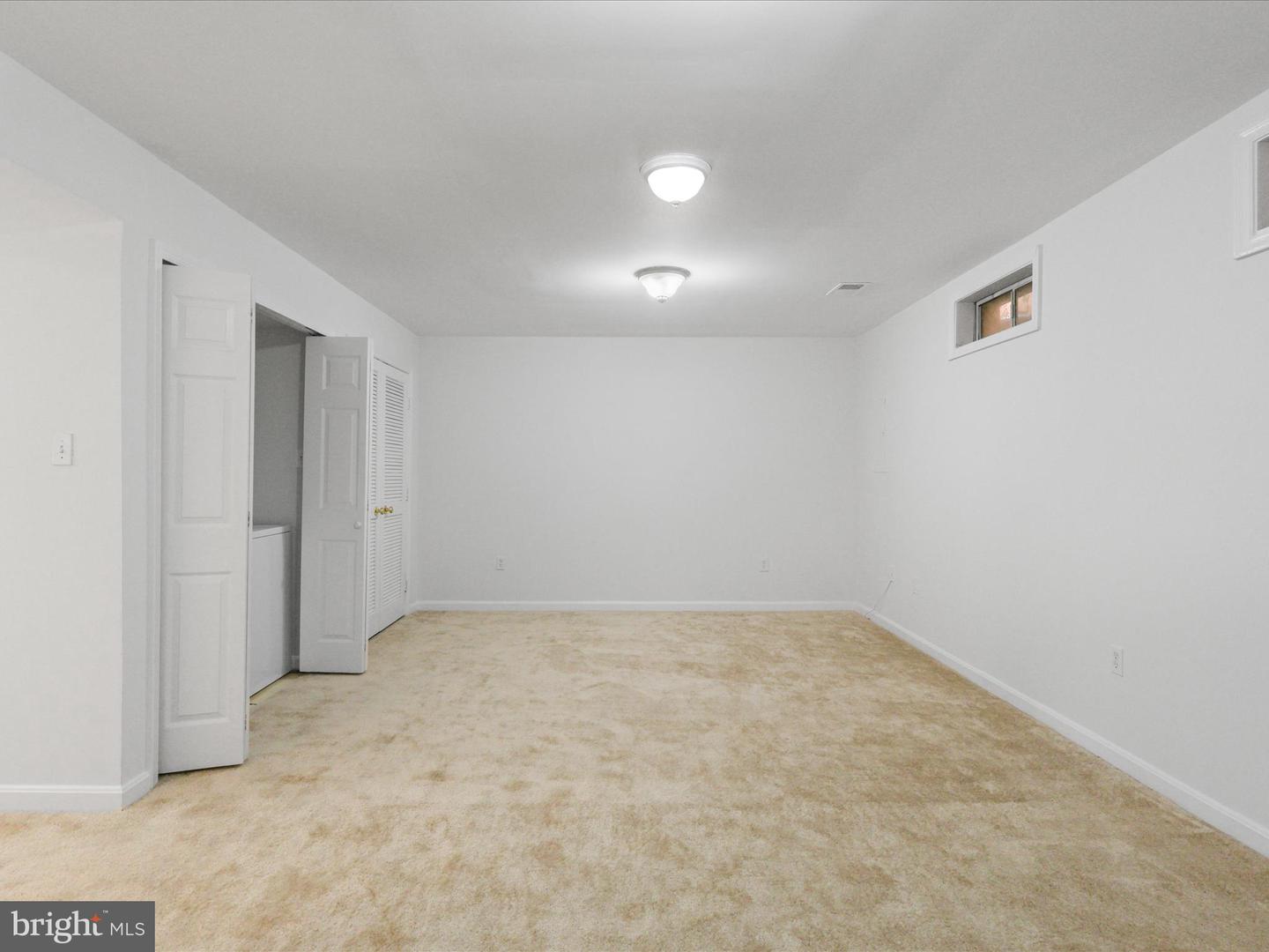 7700 SHADOWCREEK TER, SPRINGFIELD, Virginia 22153, 3 Bedrooms Bedrooms, ,2 BathroomsBathrooms,Residential,For sale,7700 SHADOWCREEK TER,VAFX2257620 MLS # VAFX2257620