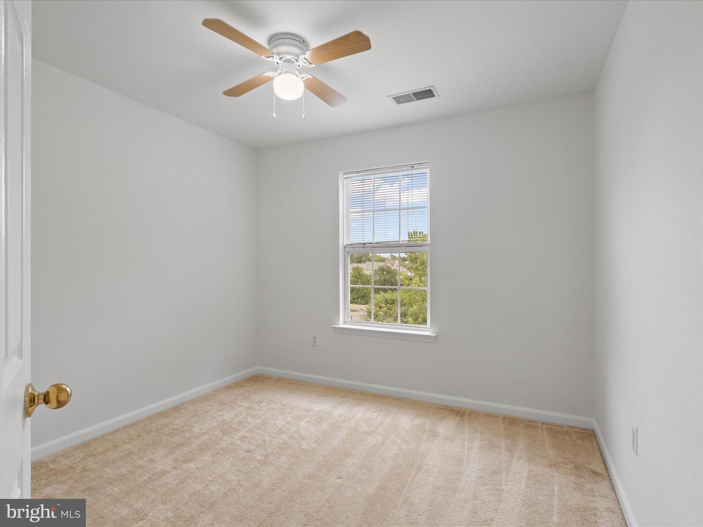 7700 SHADOWCREEK TER, SPRINGFIELD, Virginia 22153, 3 Bedrooms Bedrooms, ,2 BathroomsBathrooms,Residential,For sale,7700 SHADOWCREEK TER,VAFX2257620 MLS # VAFX2257620