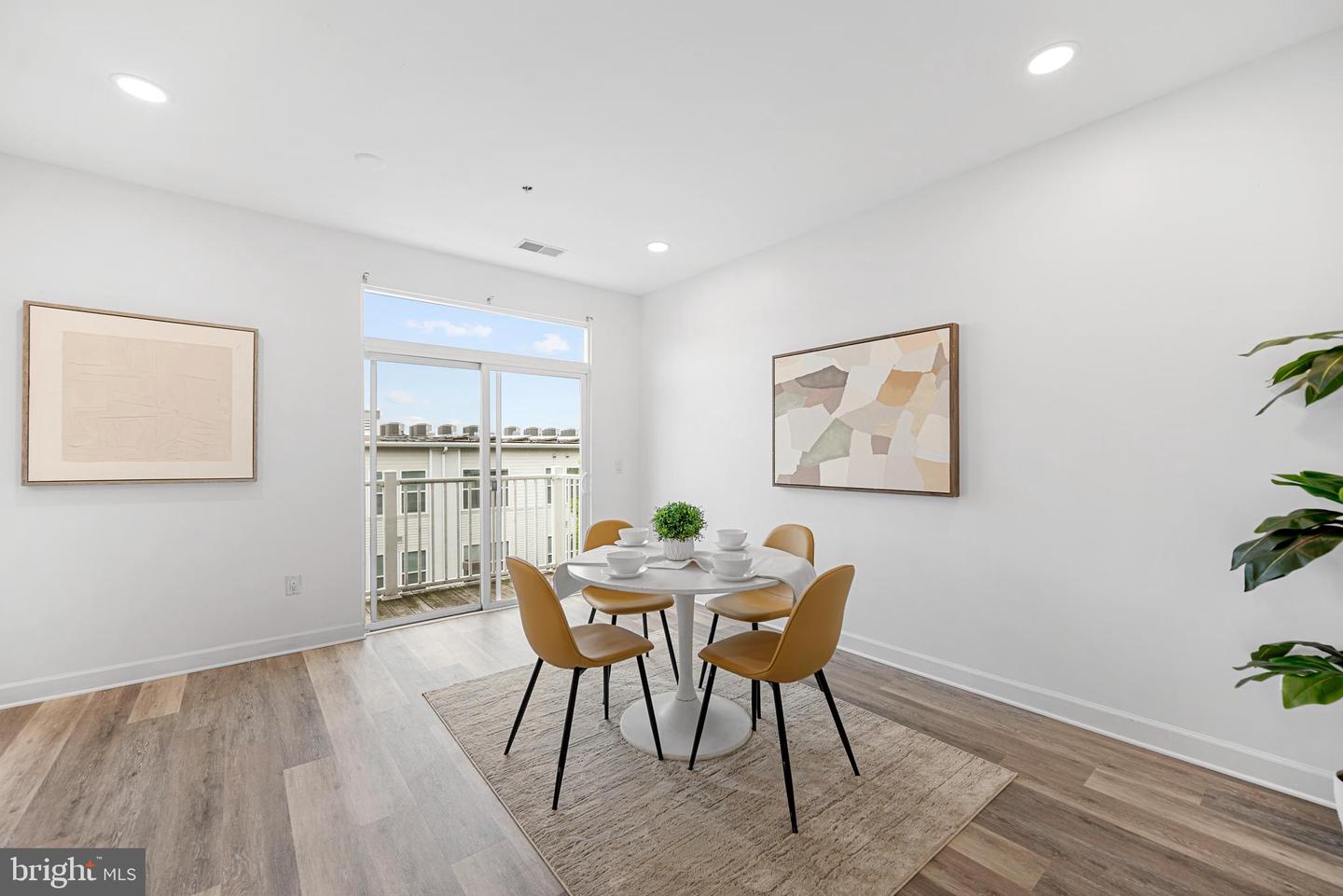 2517 SAYLES PL SE #10, WASHINGTON, District Of Columbia 20020, 3 Bedrooms Bedrooms, ,2 BathroomsBathrooms,Residential,For sale,2517 SAYLES PL SE #10,DCDC2212242 MLS # DCDC2212242