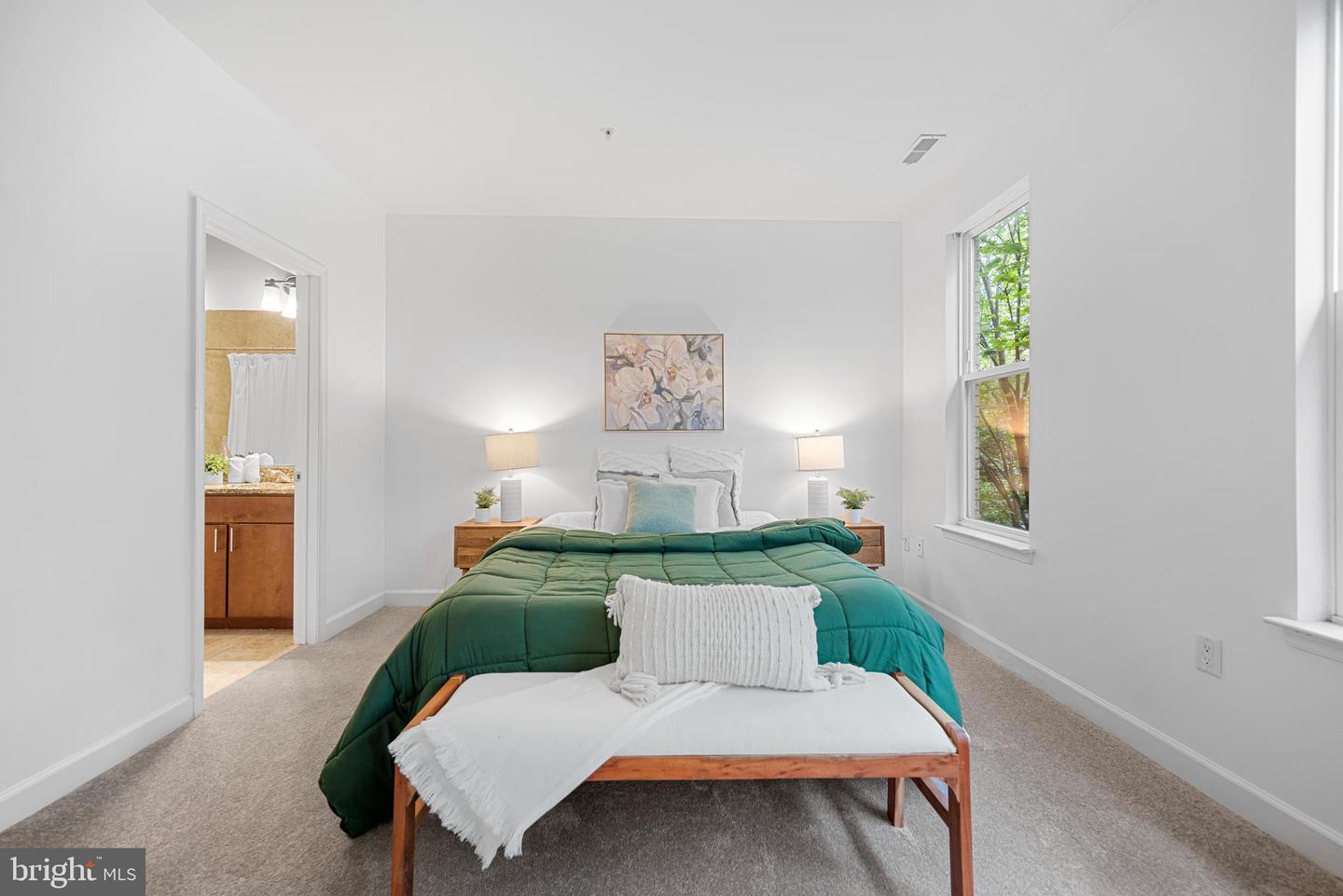 2517 SAYLES PL SE #10, WASHINGTON, District Of Columbia 20020, 3 Bedrooms Bedrooms, ,2 BathroomsBathrooms,Residential,For sale,2517 SAYLES PL SE #10,DCDC2212242 MLS # DCDC2212242