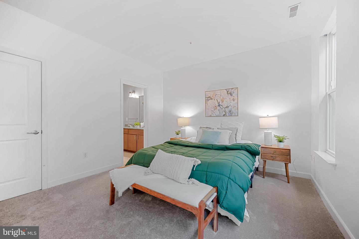 2517 SAYLES PL SE #10, WASHINGTON, District Of Columbia 20020, 3 Bedrooms Bedrooms, ,2 BathroomsBathrooms,Residential,For sale,2517 SAYLES PL SE #10,DCDC2212242 MLS # DCDC2212242