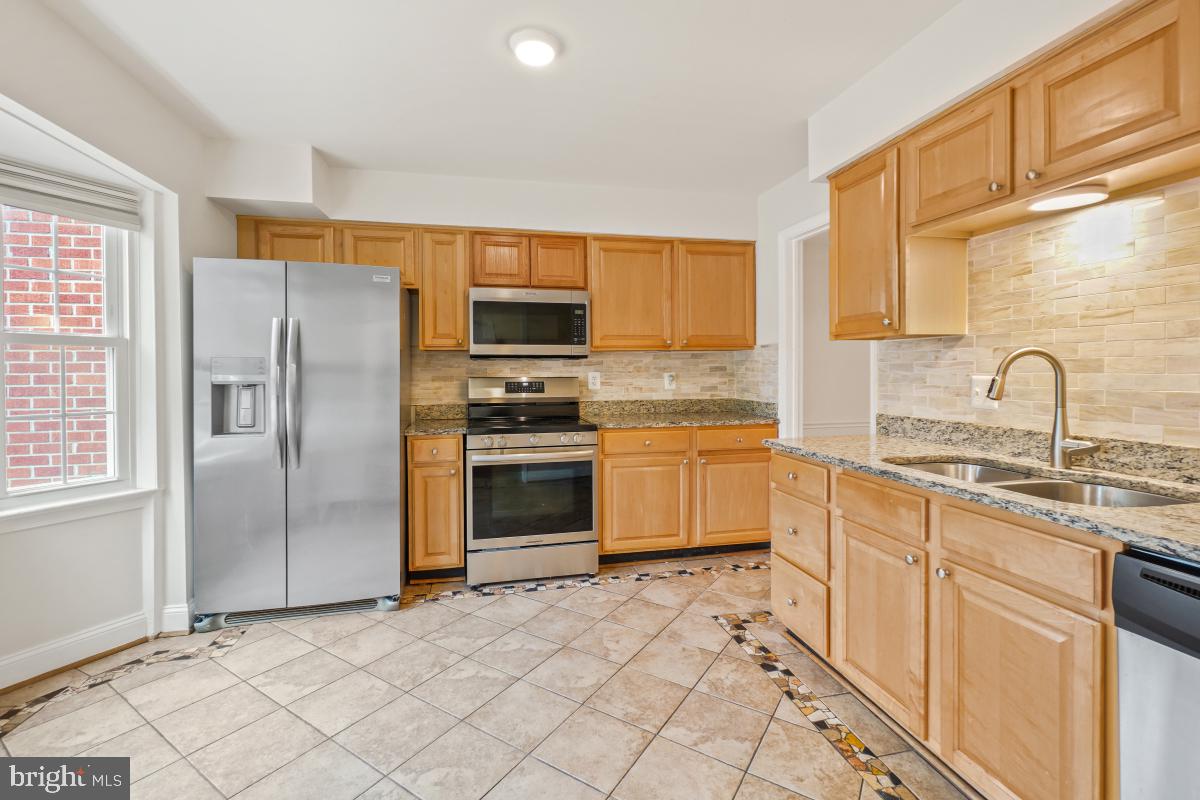 3093 COVINGTON ST, FAIRFAX, Virginia 22031, 4 Bedrooms Bedrooms, ,3 BathroomsBathrooms,Residential,For sale,3093 COVINGTON ST,VAFX2257990 MLS # VAFX2257990