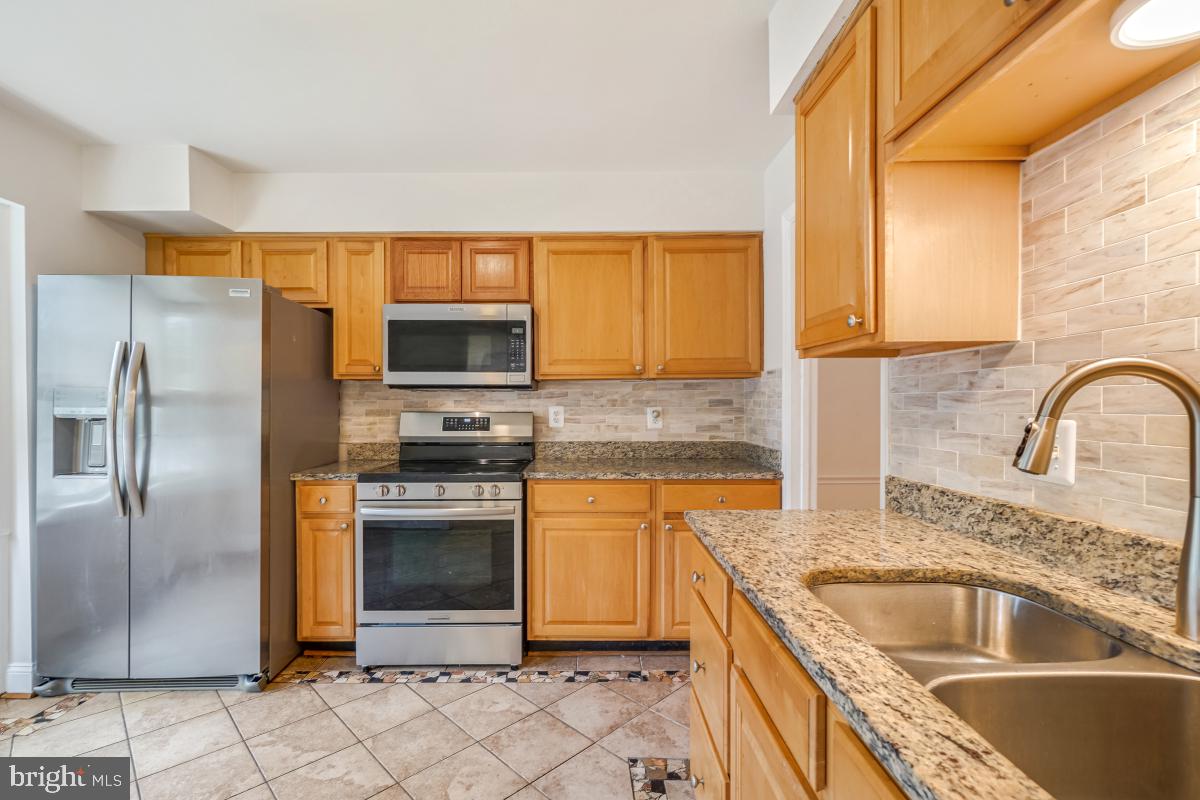 3093 COVINGTON ST, FAIRFAX, Virginia 22031, 4 Bedrooms Bedrooms, ,3 BathroomsBathrooms,Residential,For sale,3093 COVINGTON ST,VAFX2257990 MLS # VAFX2257990