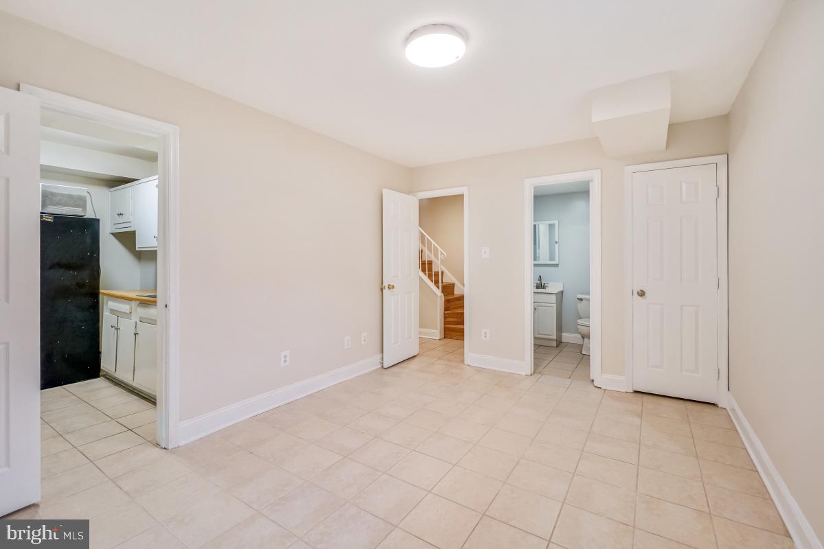 3093 COVINGTON ST, FAIRFAX, Virginia 22031, 4 Bedrooms Bedrooms, ,3 BathroomsBathrooms,Residential,For sale,3093 COVINGTON ST,VAFX2257990 MLS # VAFX2257990