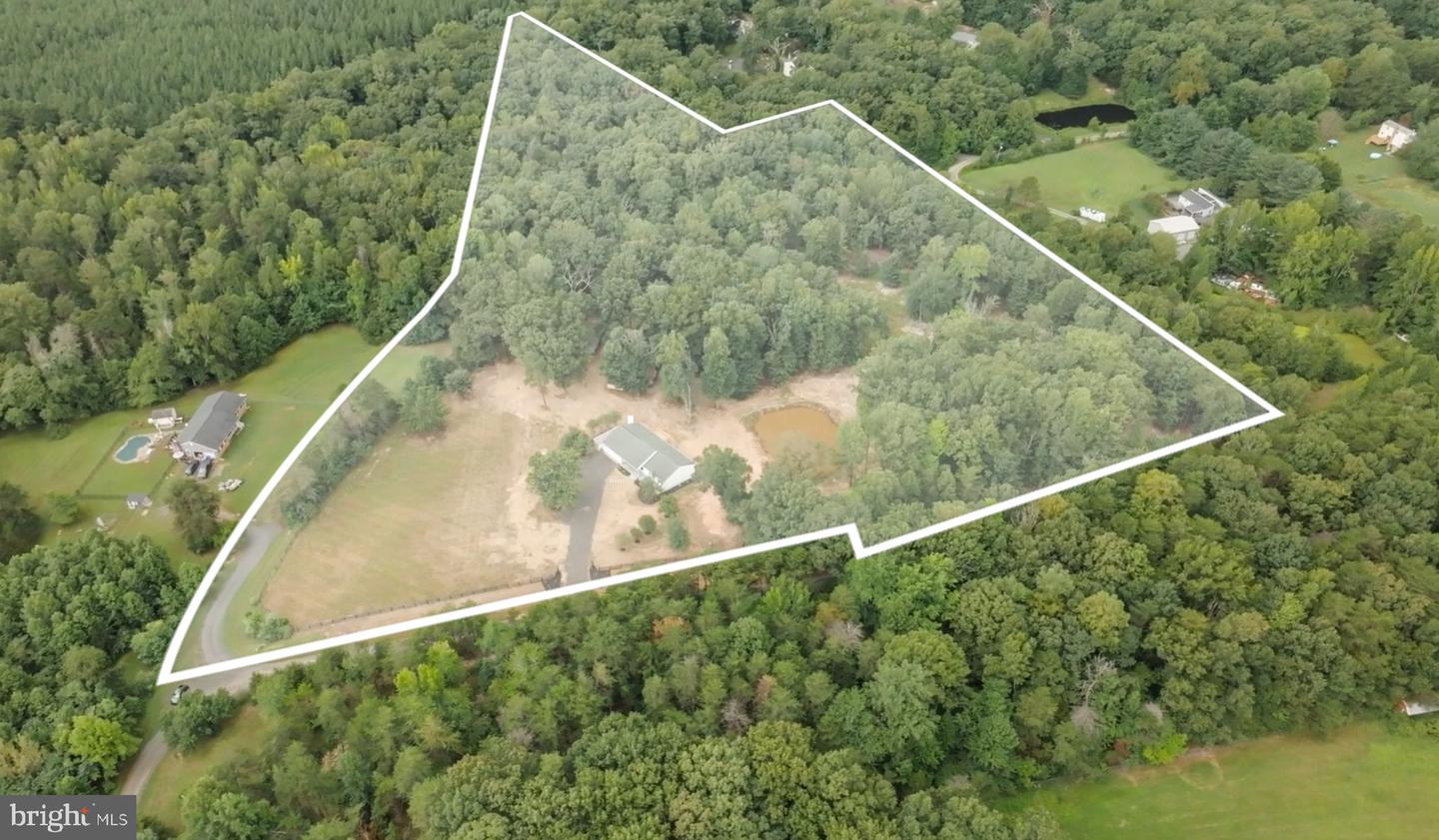 5323 GREATMEADE LN, SUMERDUCK, Virginia 22742, 4 Bedrooms Bedrooms, ,3 BathroomsBathrooms,Residential,For sale,5323 GREATMEADE LN,VAFQ2017656 MLS # VAFQ2017656