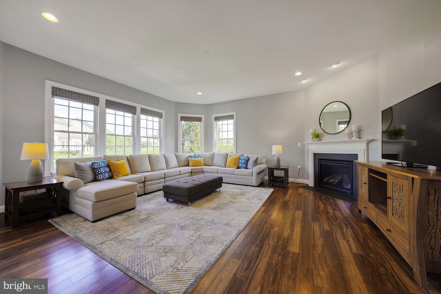 41744 IVY GLEN CT, ASHBURN, Virginia 20148, 4 Bedrooms Bedrooms, ,4 BathroomsBathrooms,Residential,For sale,41744 IVY GLEN CT,VALO2103376 MLS # VALO2103376