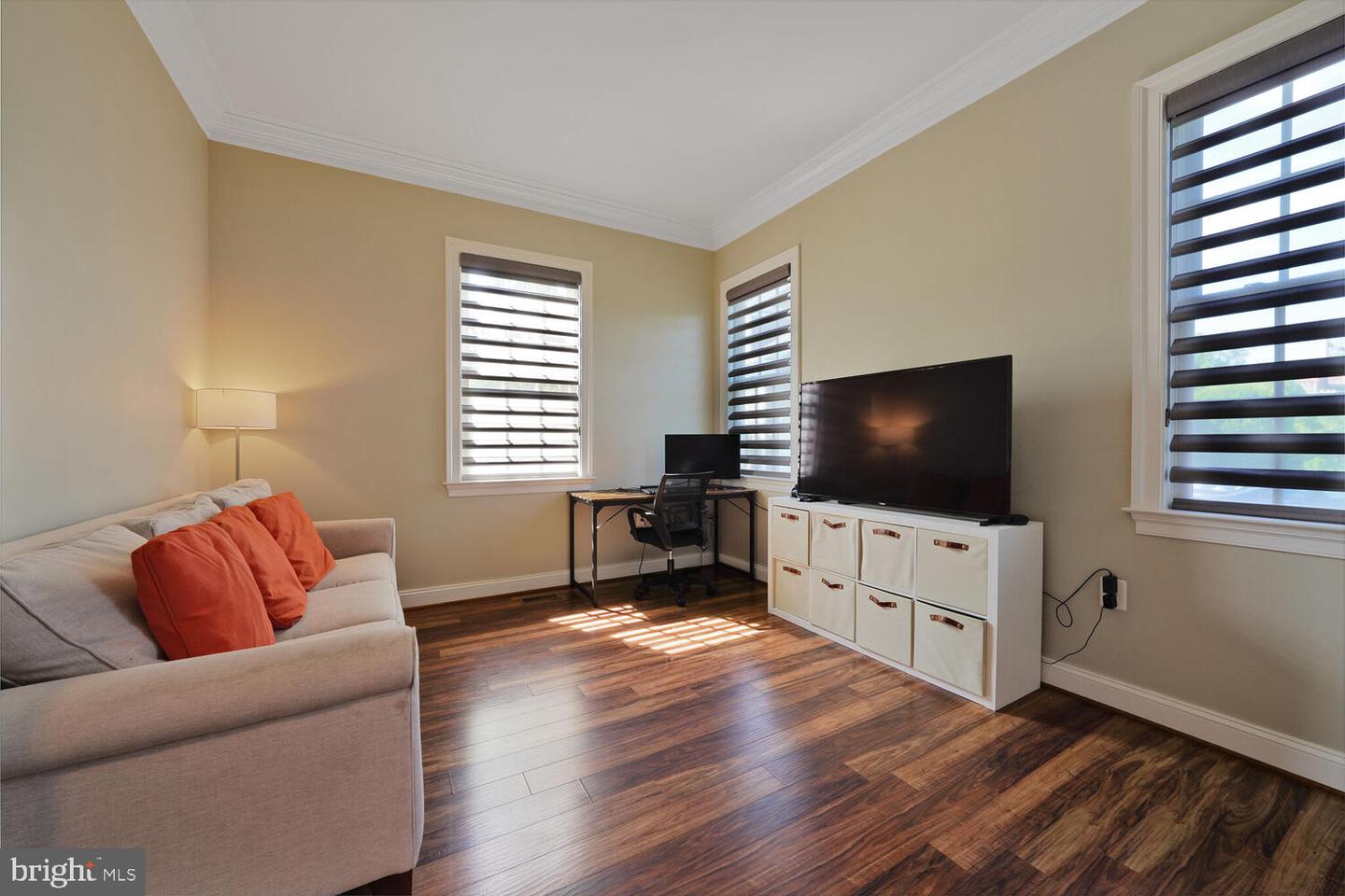 41744 IVY GLEN CT, ASHBURN, Virginia 20148, 4 Bedrooms Bedrooms, ,4 BathroomsBathrooms,Residential,For sale,41744 IVY GLEN CT,VALO2103376 MLS # VALO2103376