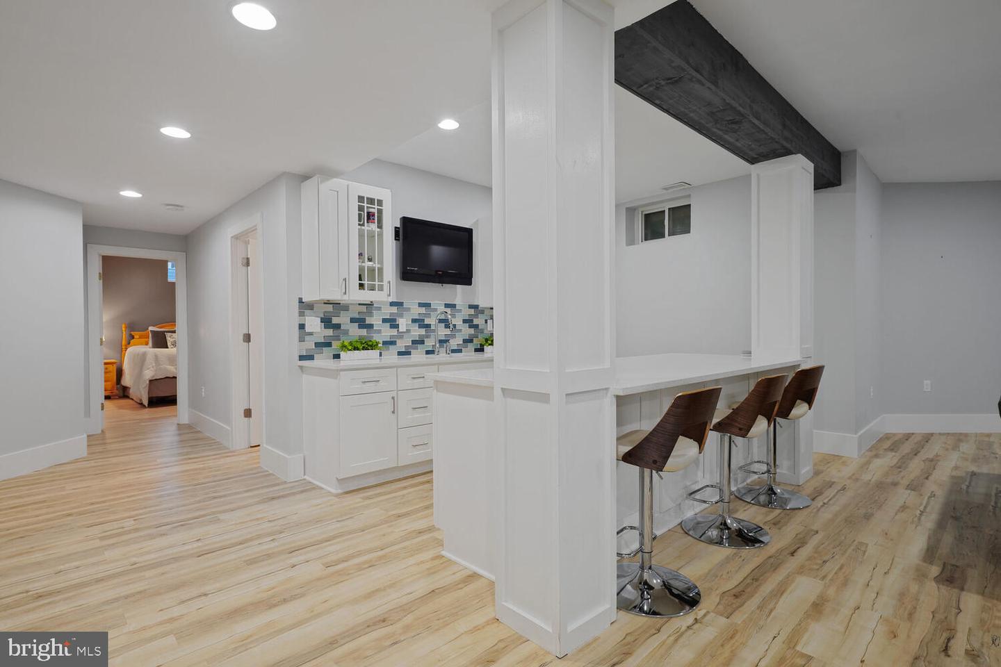 41744 IVY GLEN CT, ASHBURN, Virginia 20148, 4 Bedrooms Bedrooms, ,4 BathroomsBathrooms,Residential,For sale,41744 IVY GLEN CT,VALO2103376 MLS # VALO2103376