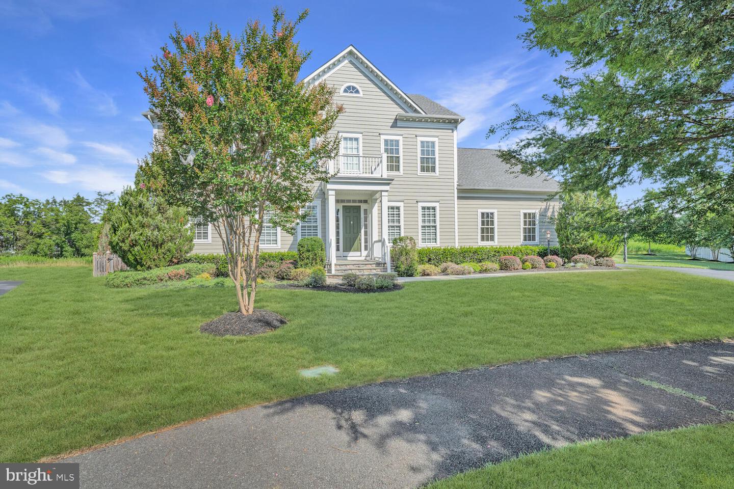 41744 IVY GLEN CT, ASHBURN, Virginia 20148, 4 Bedrooms Bedrooms, ,4 BathroomsBathrooms,Residential,For sale,41744 IVY GLEN CT,VALO2103376 MLS # VALO2103376