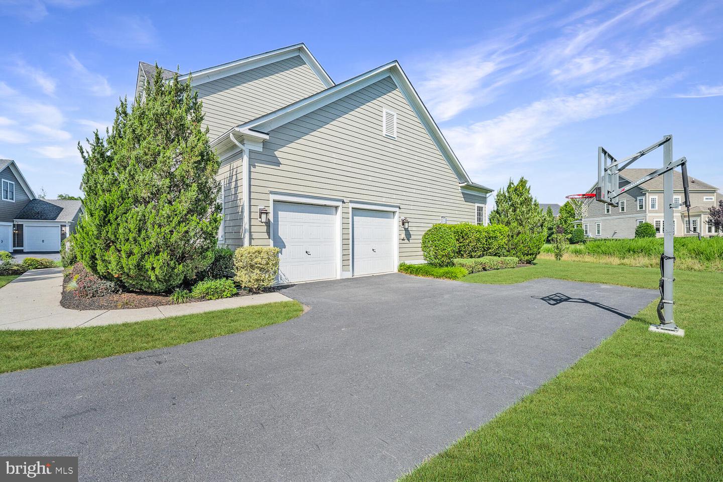 41744 IVY GLEN CT, ASHBURN, Virginia 20148, 4 Bedrooms Bedrooms, ,4 BathroomsBathrooms,Residential,For sale,41744 IVY GLEN CT,VALO2103376 MLS # VALO2103376