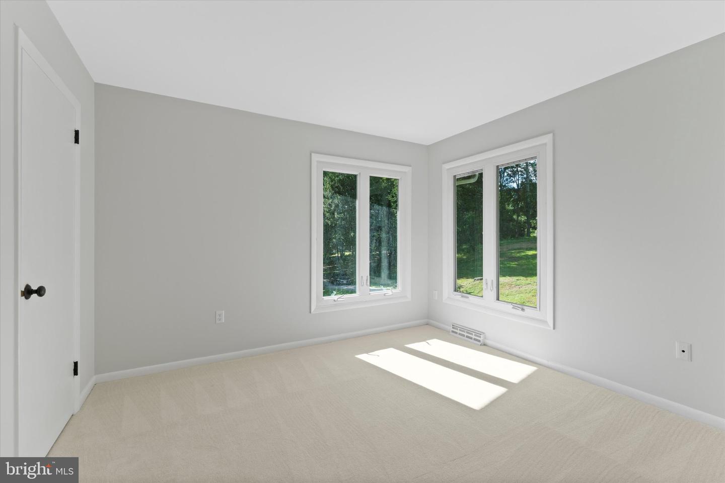 38754 GOOSE CREEK LN, LEESBURG, Virginia 20175, 4 Bedrooms Bedrooms, ,4 BathroomsBathrooms,Residential,For sale,38754 GOOSE CREEK LN,VALO2103826 MLS # VALO2103826