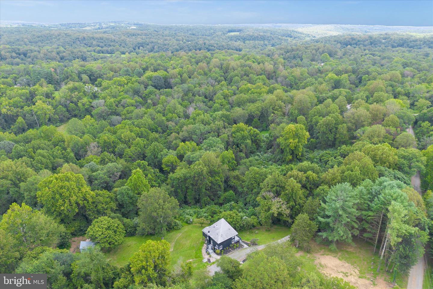 38754 GOOSE CREEK LN, LEESBURG, Virginia 20175, 4 Bedrooms Bedrooms, ,4 BathroomsBathrooms,Residential,For sale,38754 GOOSE CREEK LN,VALO2103826 MLS # VALO2103826