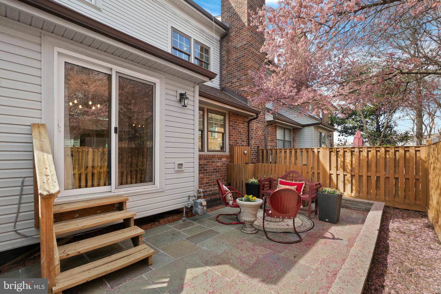 5195 COTTINGHAM PL, ALEXANDRIA, Virginia 22304, 4 Bedrooms Bedrooms, ,2 BathroomsBathrooms,Residential,For sale,5195 COTTINGHAM PL,VAFX2259594 MLS # VAFX2259594