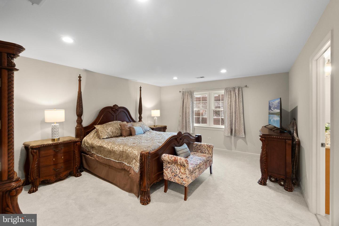 5195 COTTINGHAM PL, ALEXANDRIA, Virginia 22304, 4 Bedrooms Bedrooms, ,2 BathroomsBathrooms,Residential,For sale,5195 COTTINGHAM PL,VAFX2259594 MLS # VAFX2259594