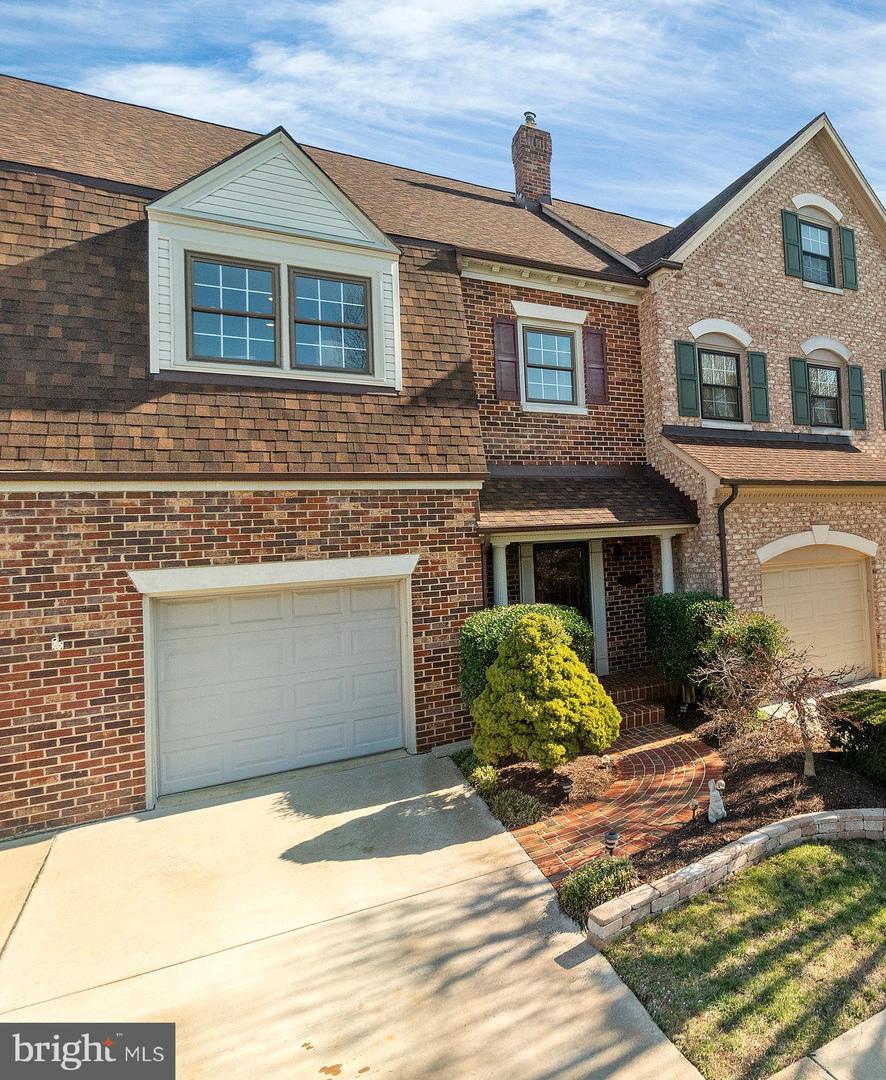 5195 COTTINGHAM PL, ALEXANDRIA, Virginia 22304, 4 Bedrooms Bedrooms, ,2 BathroomsBathrooms,Residential,For sale,5195 COTTINGHAM PL,VAFX2259594 MLS # VAFX2259594