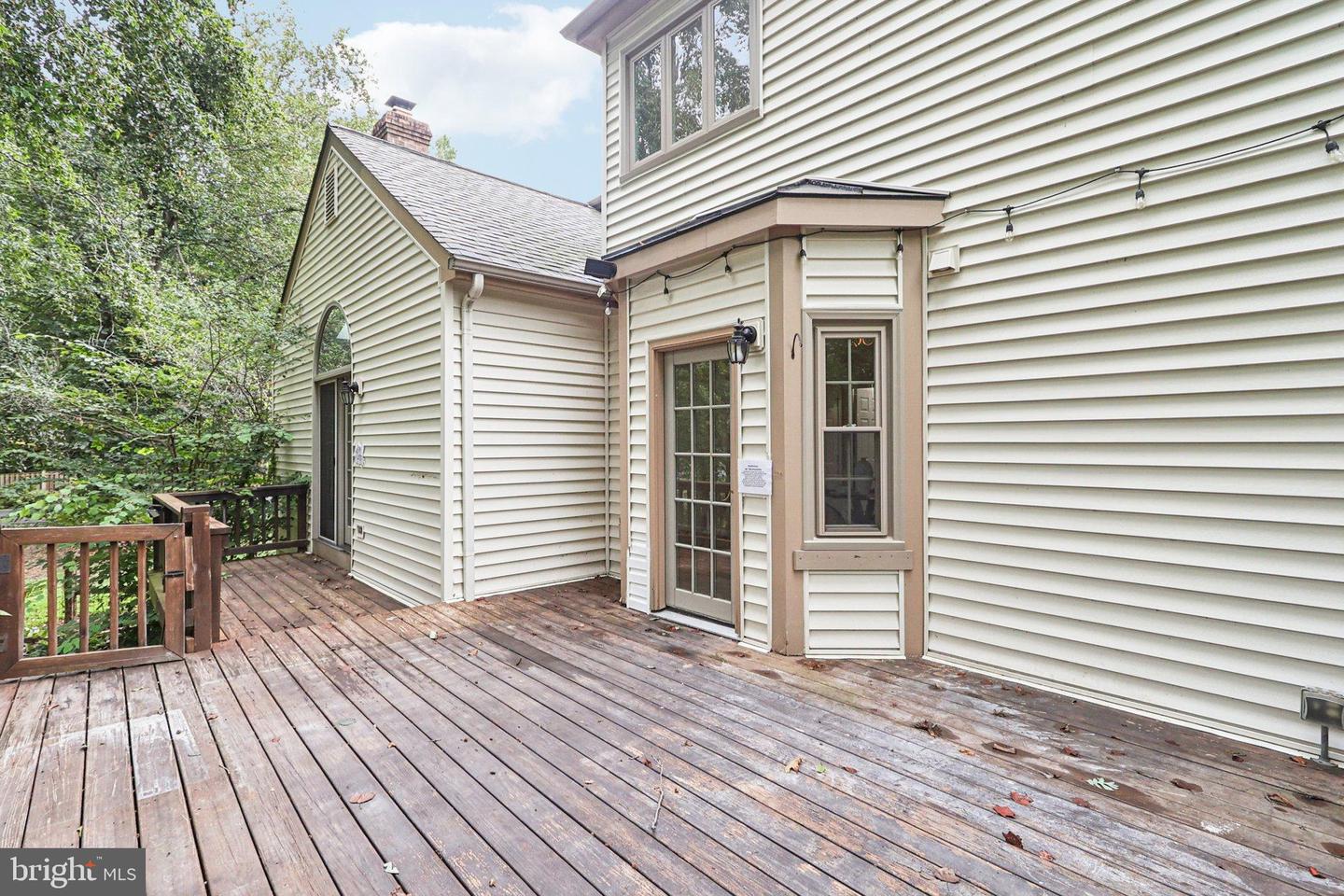 12720 KNIGHTSBRIDGE DR, WOODBRIDGE, Virginia 22192, 5 Bedrooms Bedrooms, ,3 BathroomsBathrooms,Residential,For sale,12720 KNIGHTSBRIDGE DR,VAPW2100926 MLS # VAPW2100926